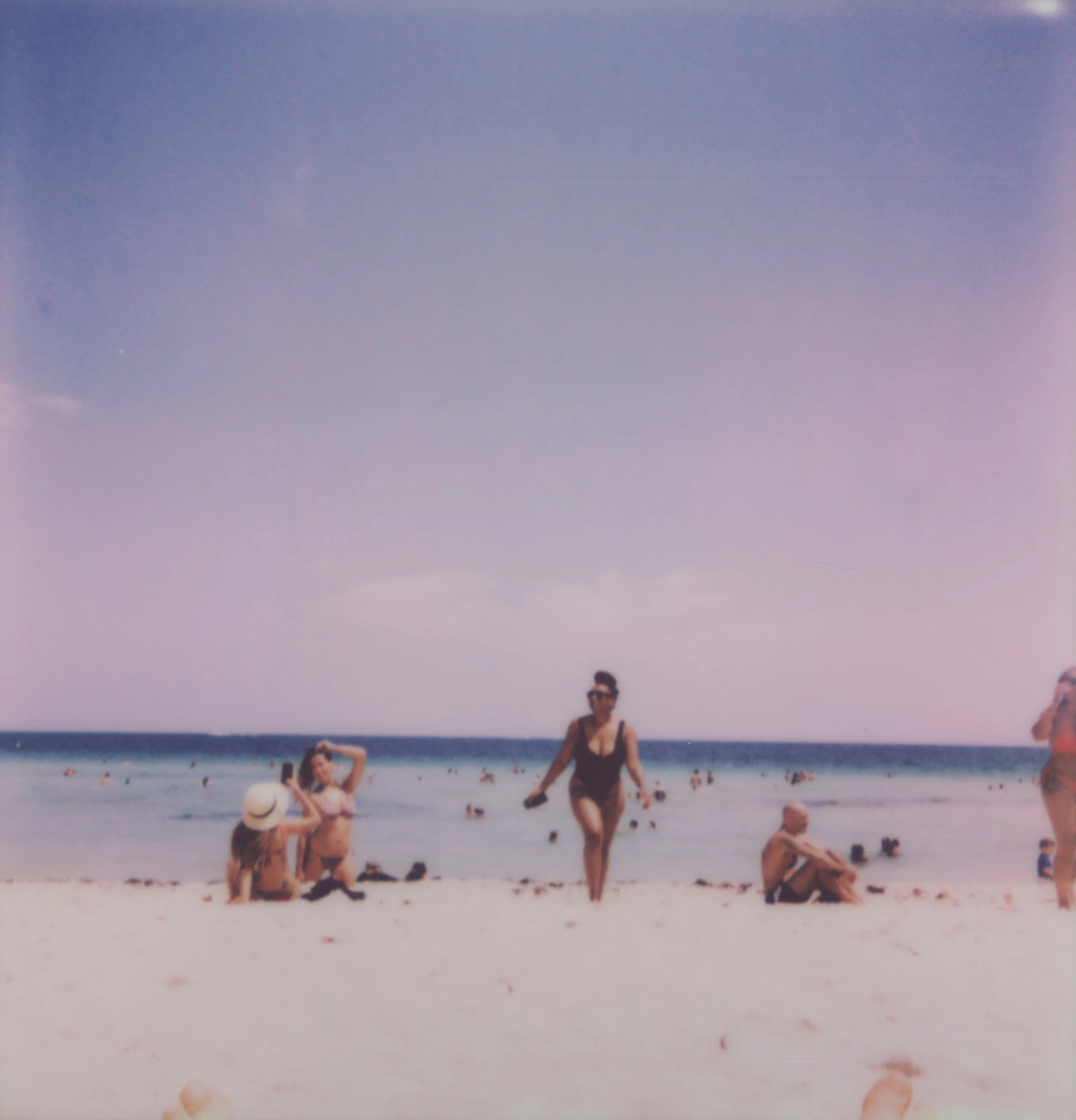 Pose_Close Up_T-Edit.jpg