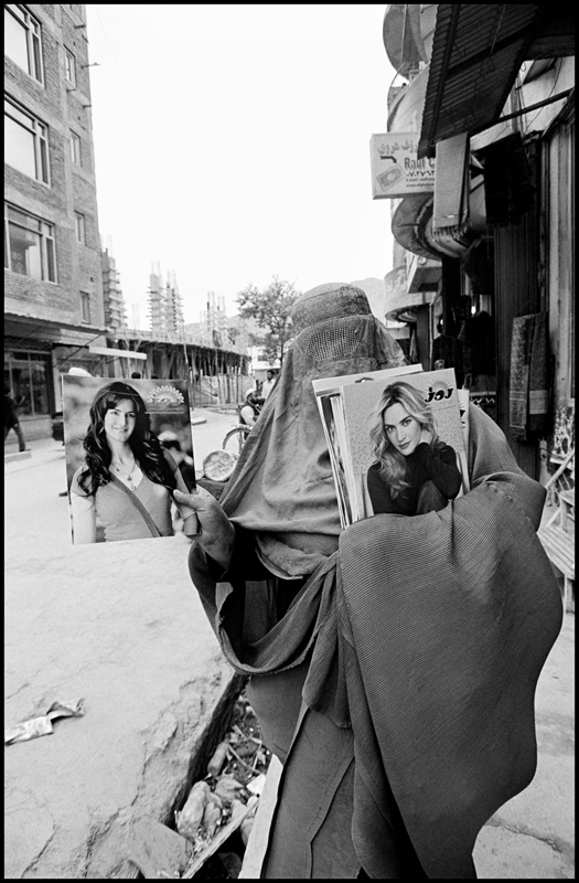 Kabul , Afghanistan, 2010 © Larry Towell / Magnum Photos