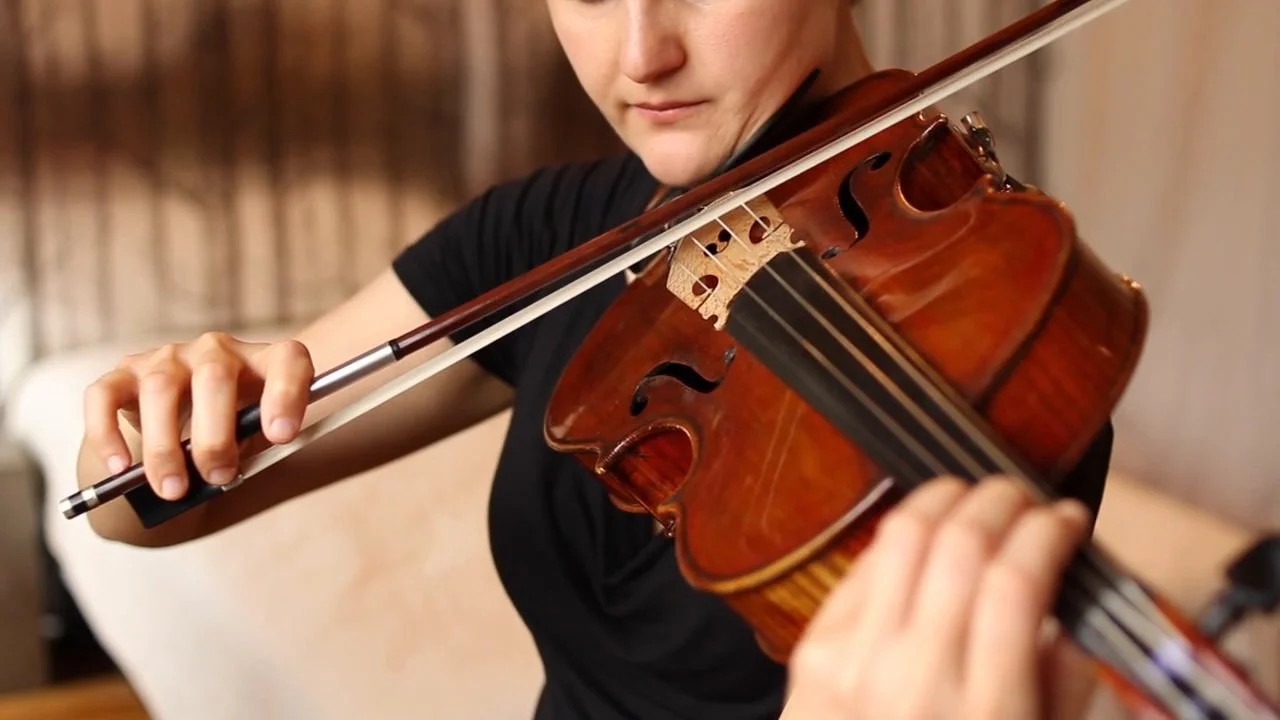 TERESA: Wild and crazy improv, arched gliss scratch, and gliss up to a major chord