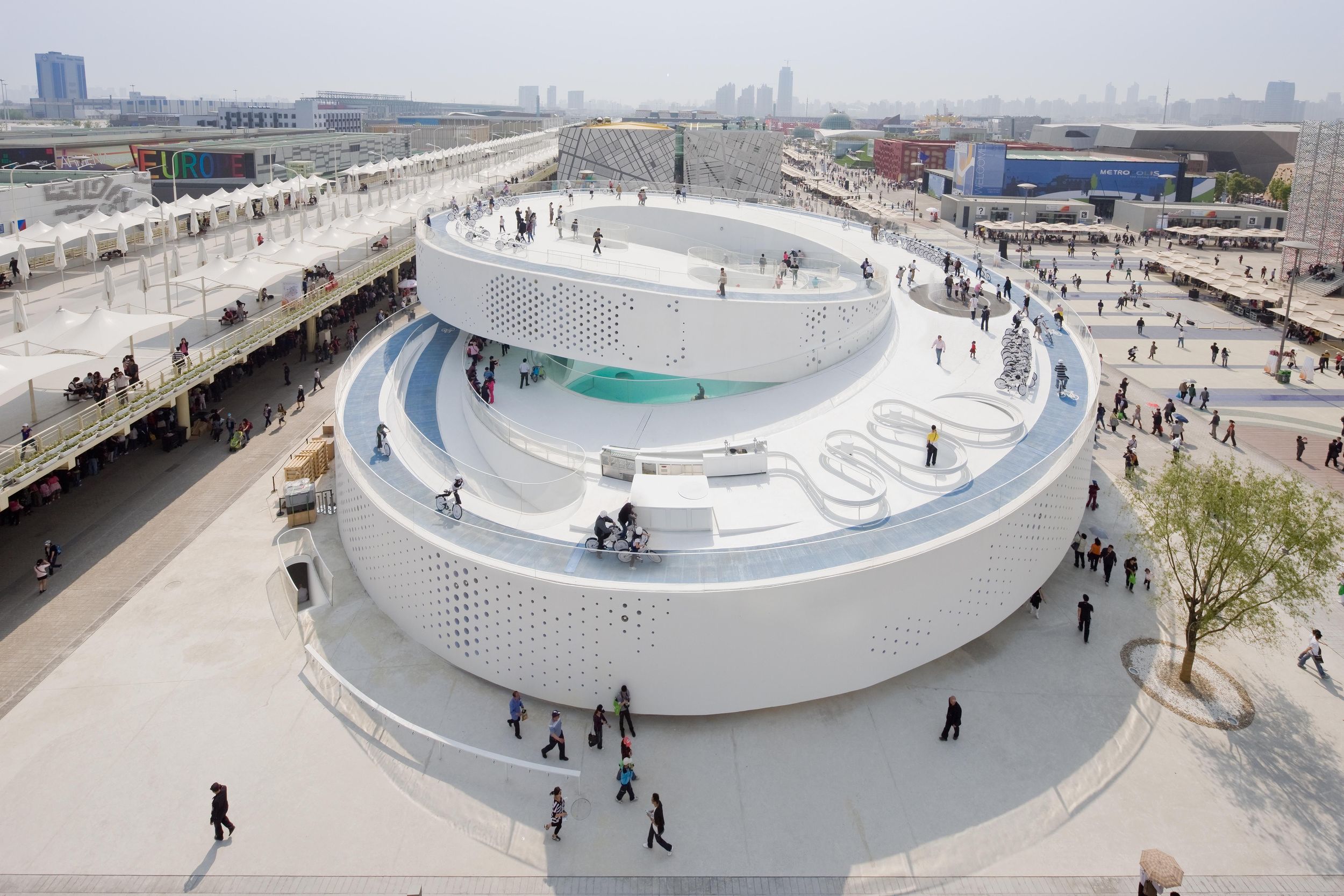 "10 Must-Follow Architects on Instagram"
