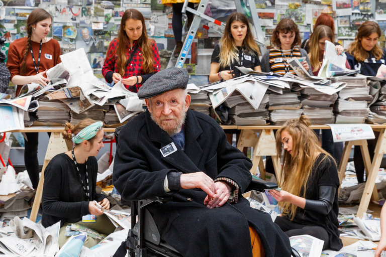 "Gustav Metzger, ‘Auto-Destructive Art’ Provocateur, Dies at 90"