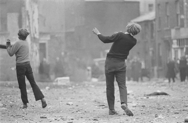 Gilles Caron's Catcher demonstrators, Battle of the Bogside, Derry, Northern Ireland, August 1969 (1969)