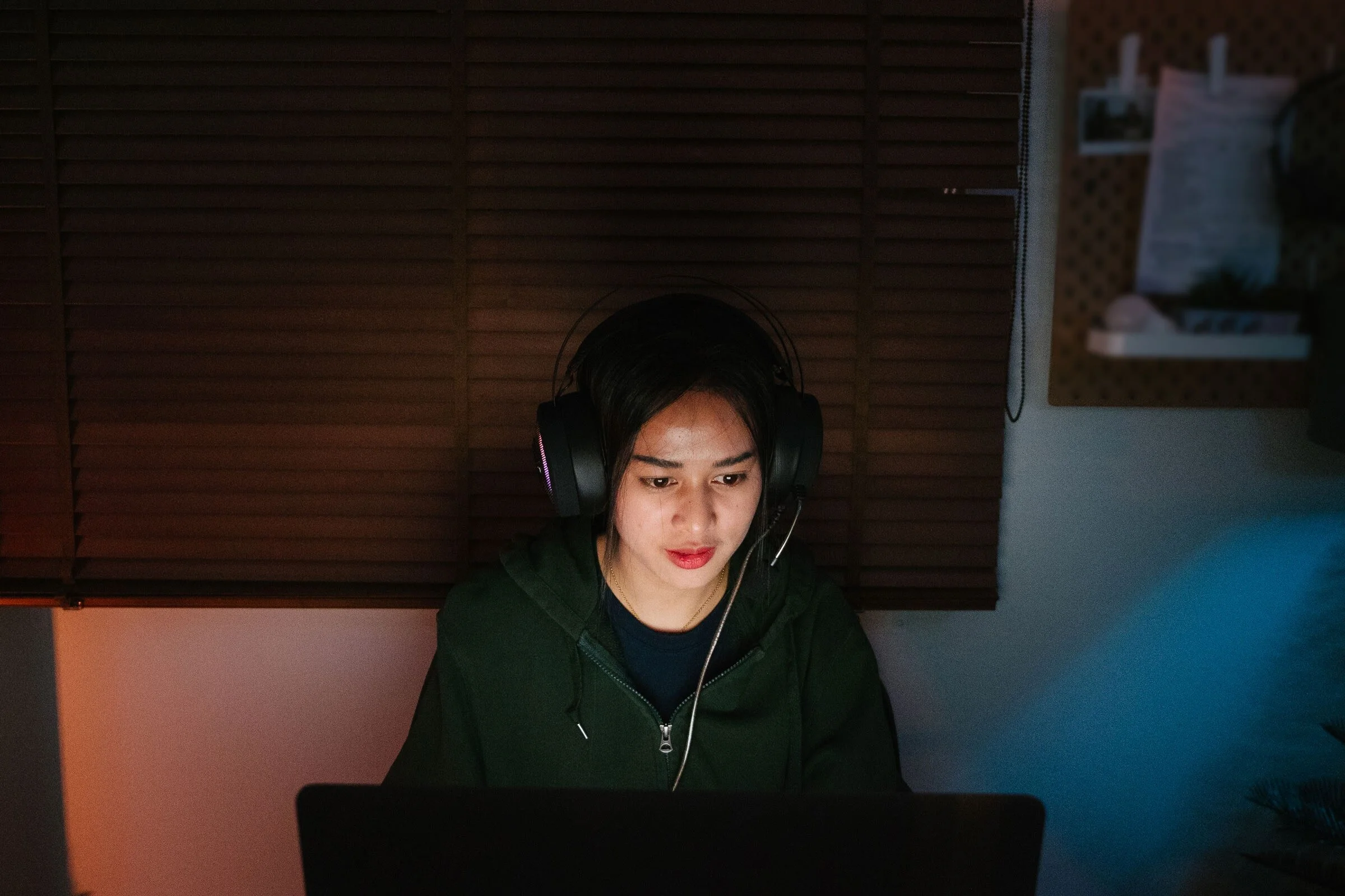 "4 Work-From-Home Tech Tricks I Learned From Twitch Streamers"