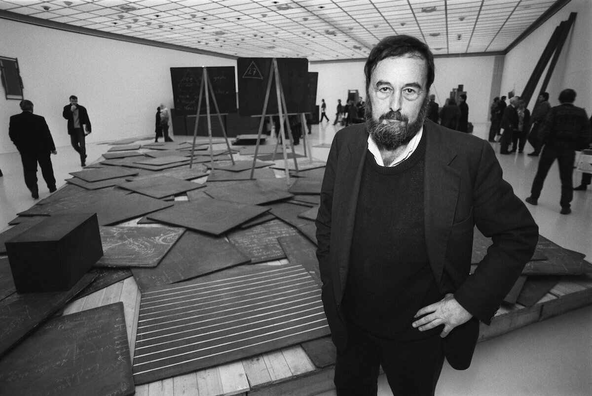"20 Curators Who Changed the Way We See Art"