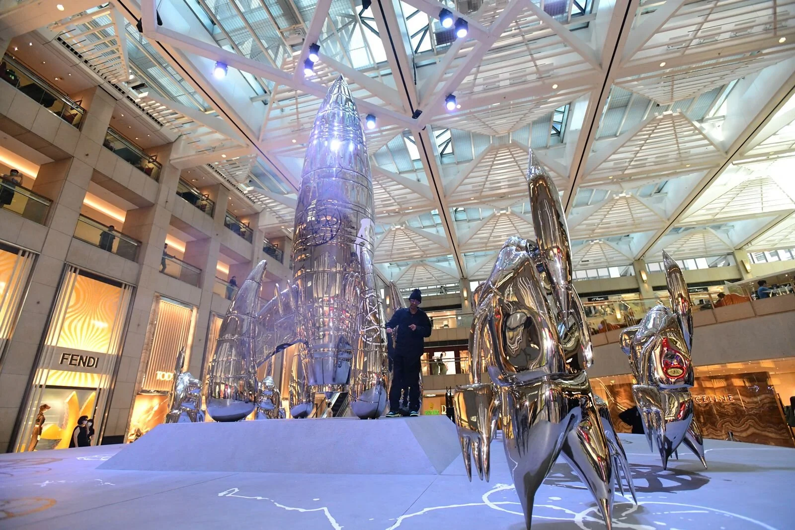 "Street artist Futura unveils his biggest-ever work in Hong Kong"