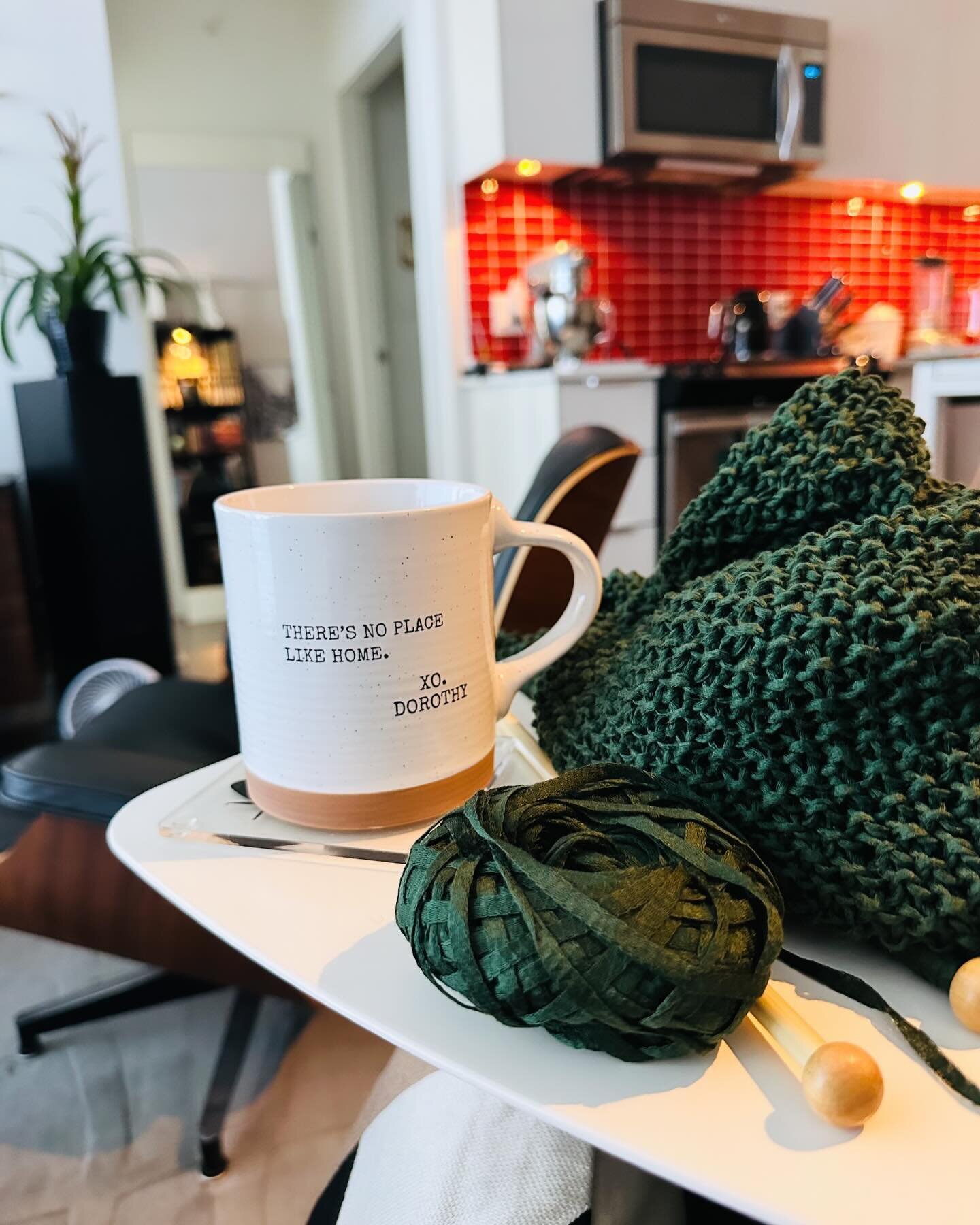 Happy St. Patrick&rsquo;s Day! 🍀💚 Keeping in the spirit of the season, I&rsquo;m three quarters of the way to completing a light weight @woolandthegang Love Thing jumper in Tina Tape tencil yarn in fern green. If it works out, I will make another i