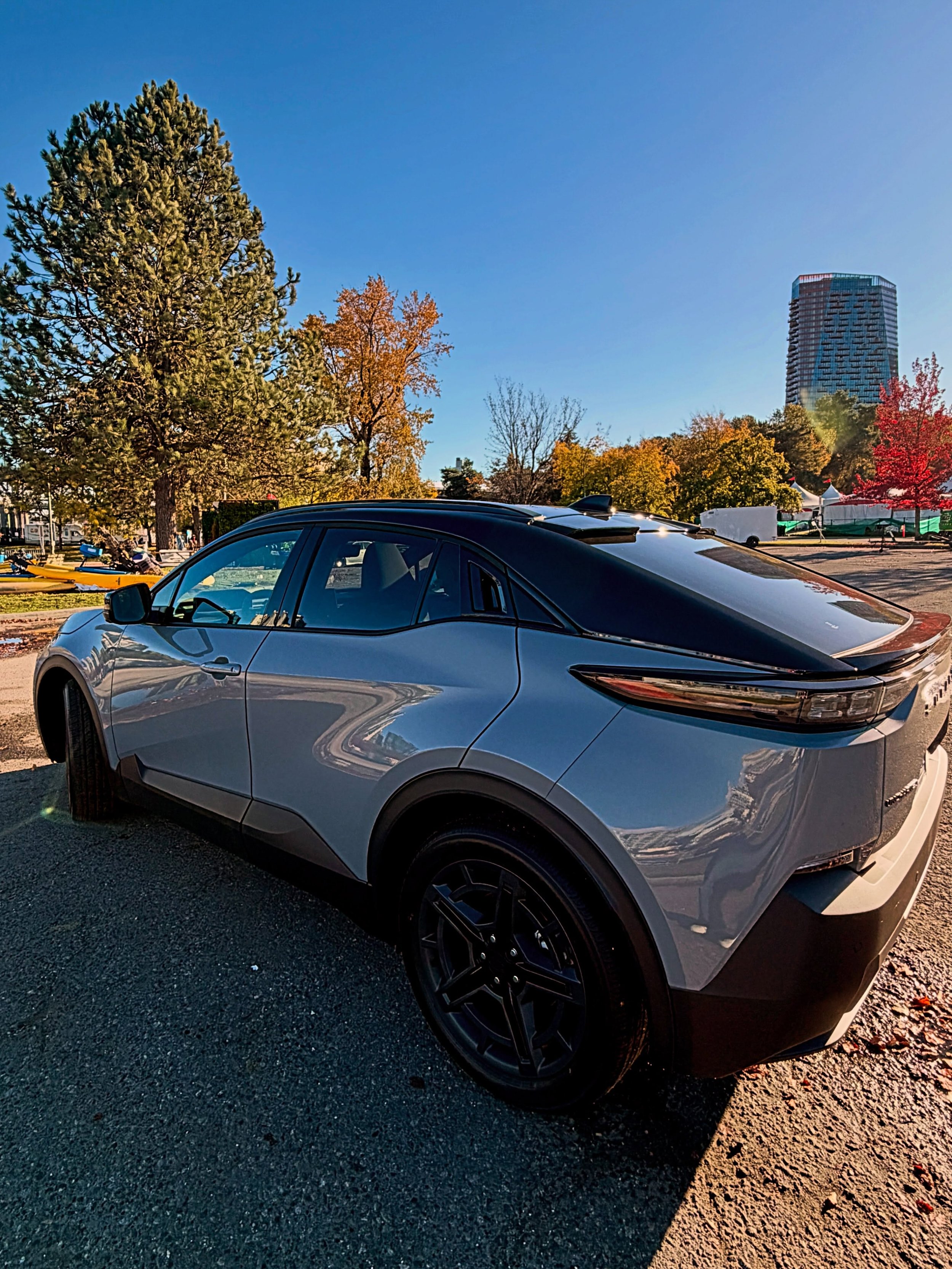 We went a totally new way with our SUV replacement following the Macan Turbo&rsquo;s untimely death. Meet Sharky 🦈, a 2027 Subaru Uncharted GT in Metropolis Grey. Our first EV and a reliable Japanese and ethically built one at that (eff you Elon). W