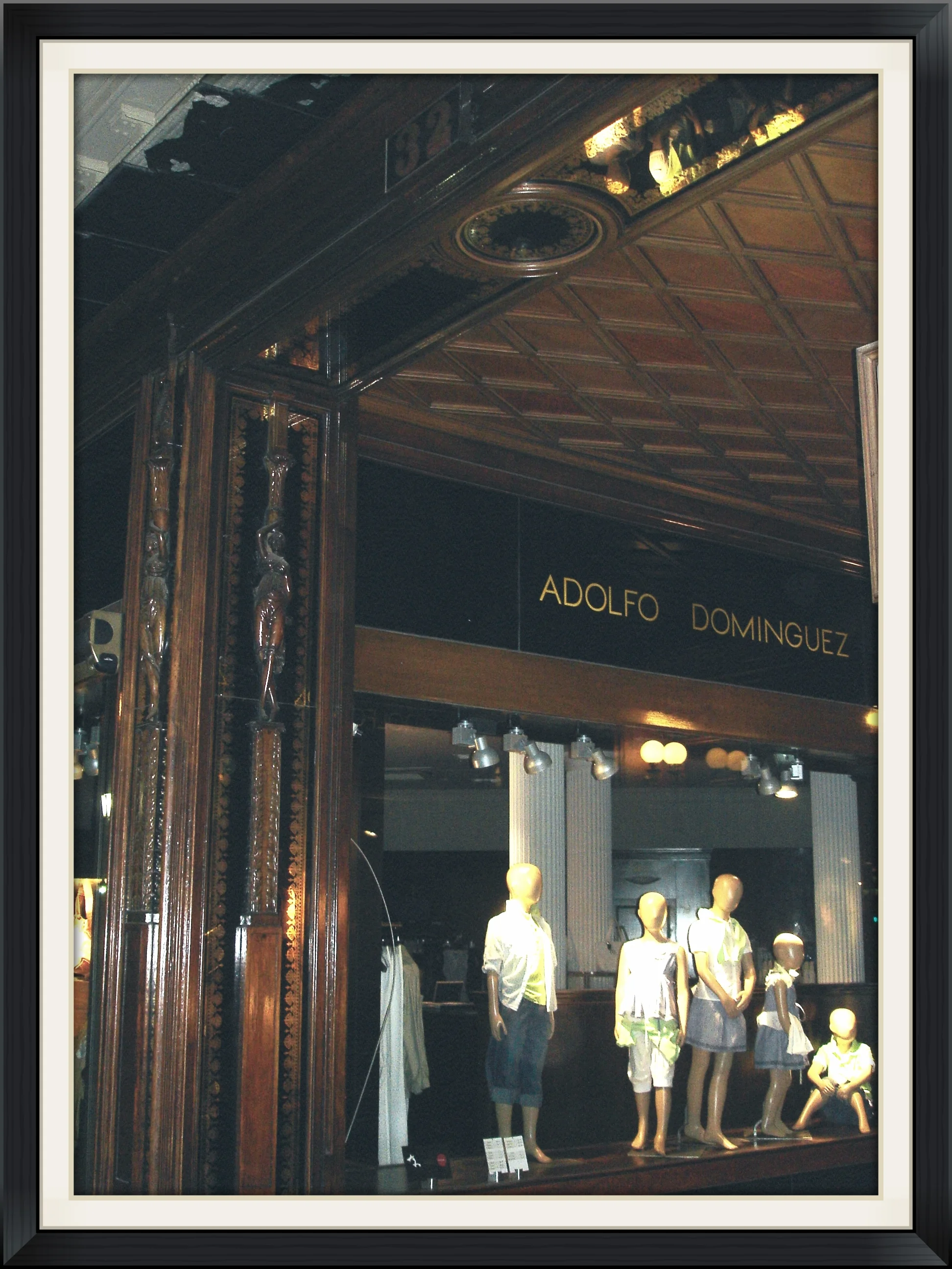 CLOTHING BOUTIQUE MADRID, SPAIN