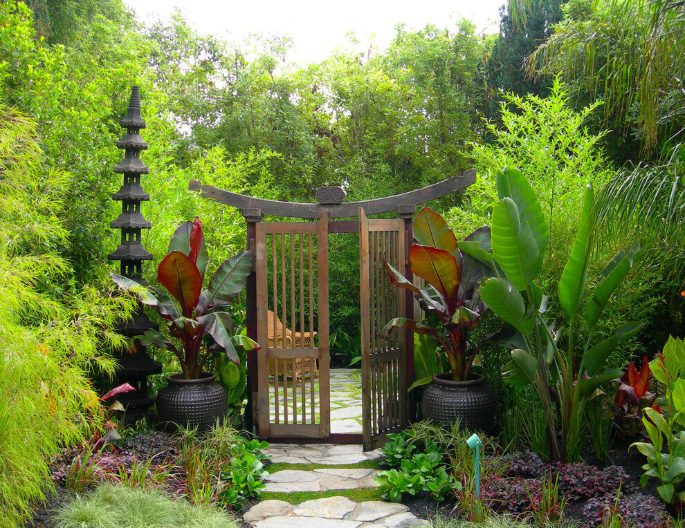 AthertonCuratorsGarden_01.jpeg