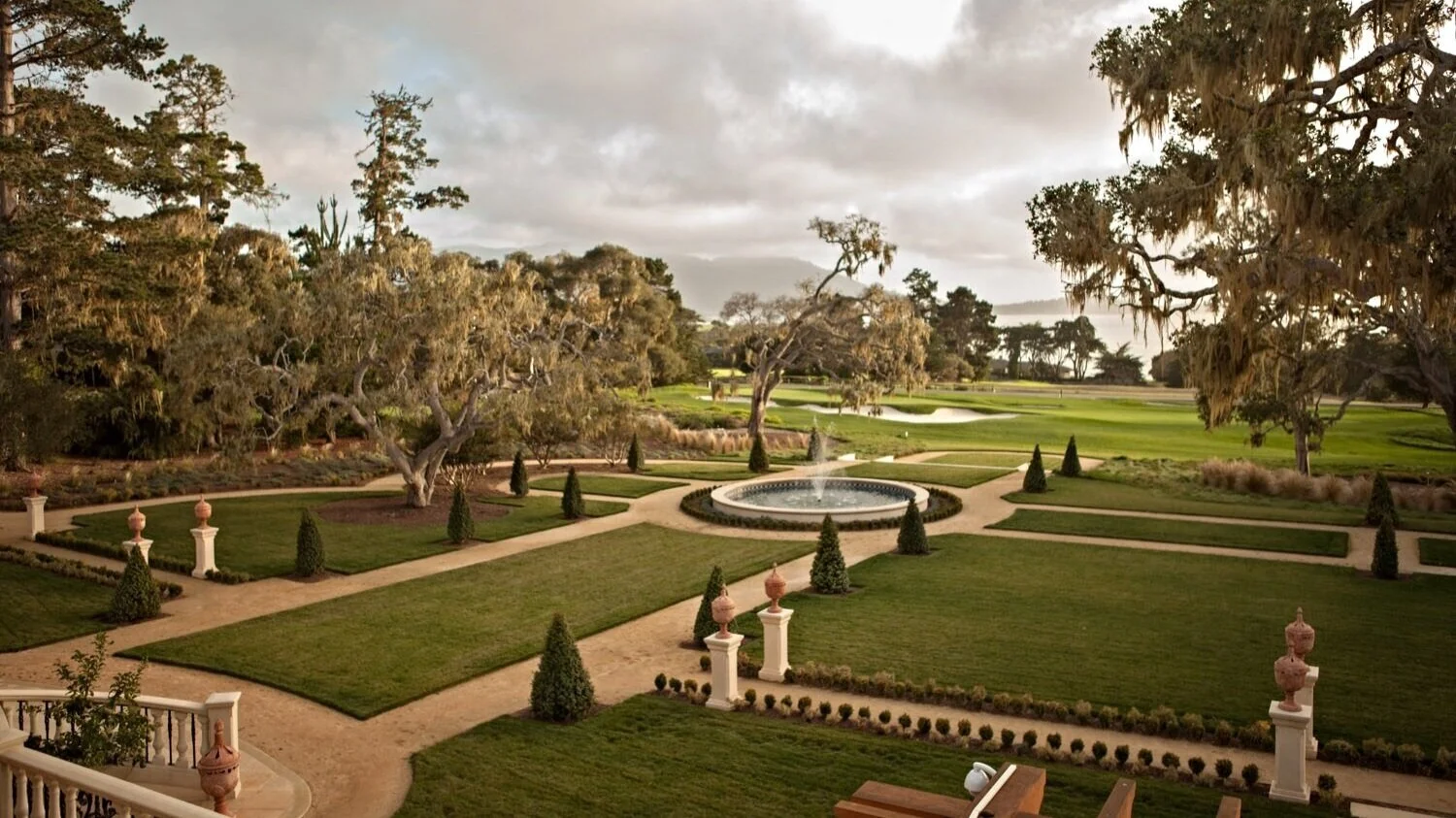 01_PebbleBeachGarden.jpg