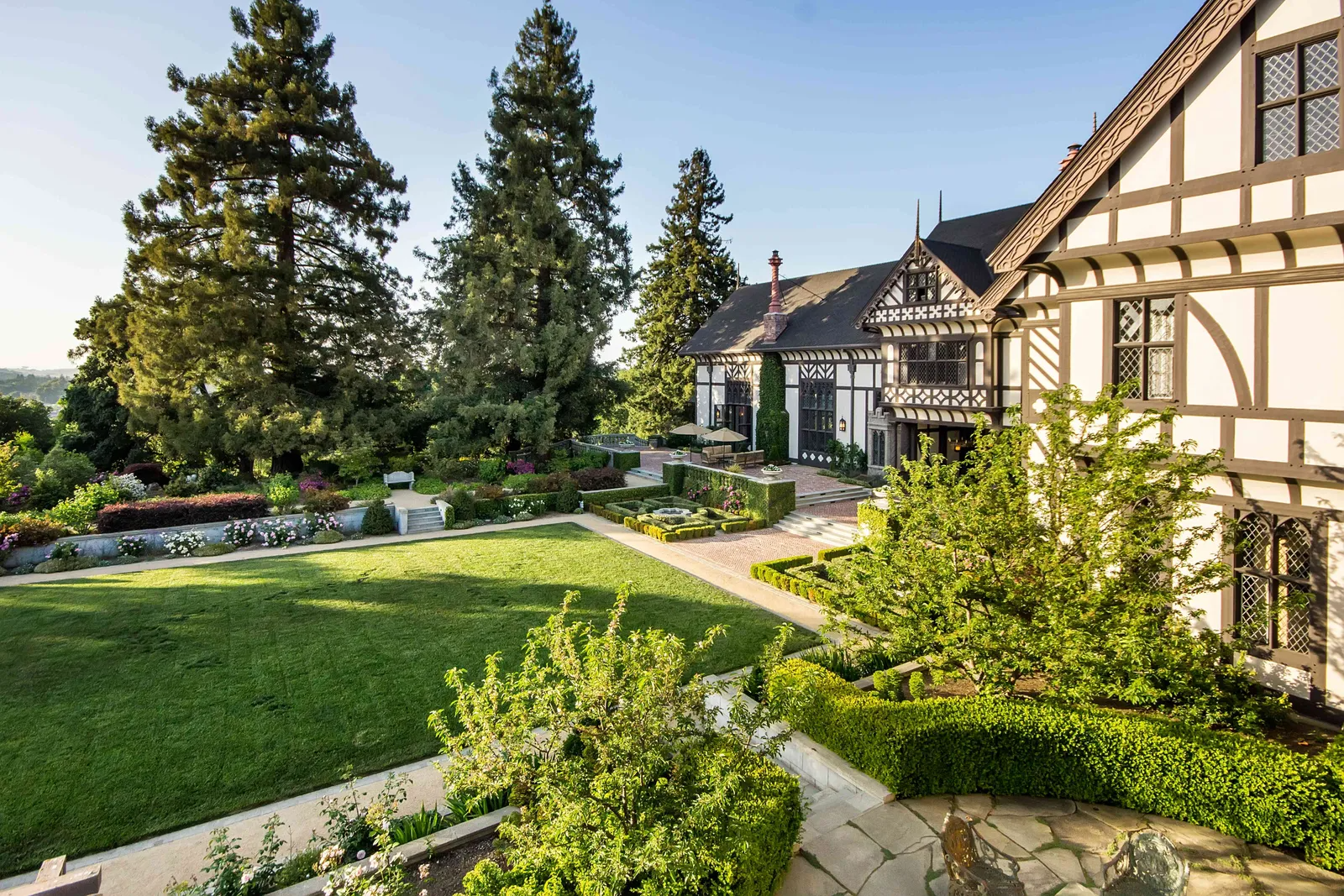 02 Morgan Estate.png