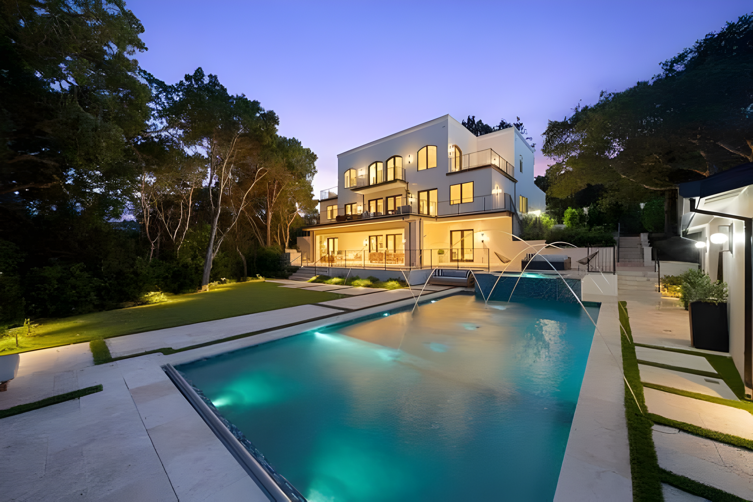 IMG_4546-Picsart-AiImageEnhancer (1)-1.webp