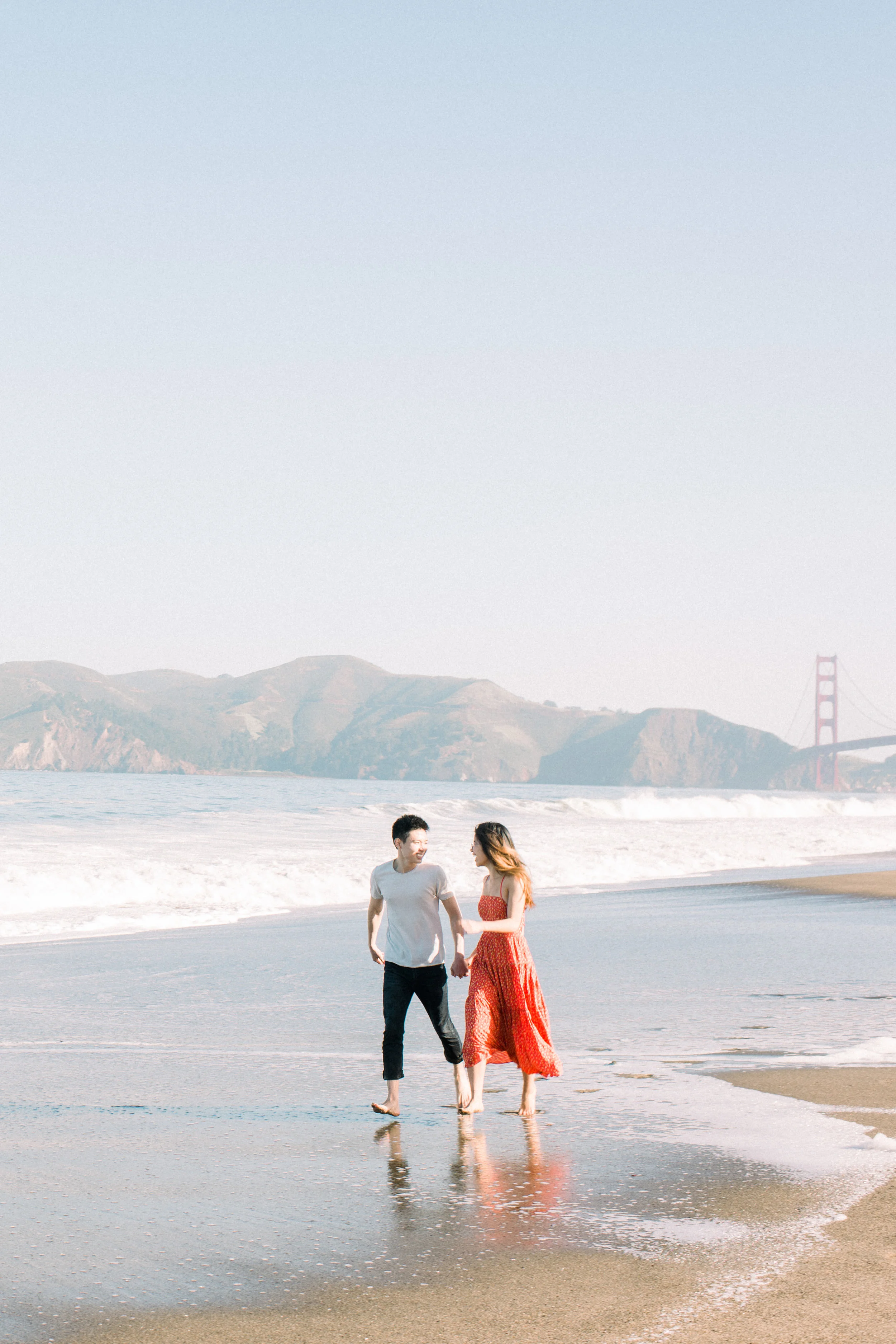 Baker Beach Engagement Session-11.jpg