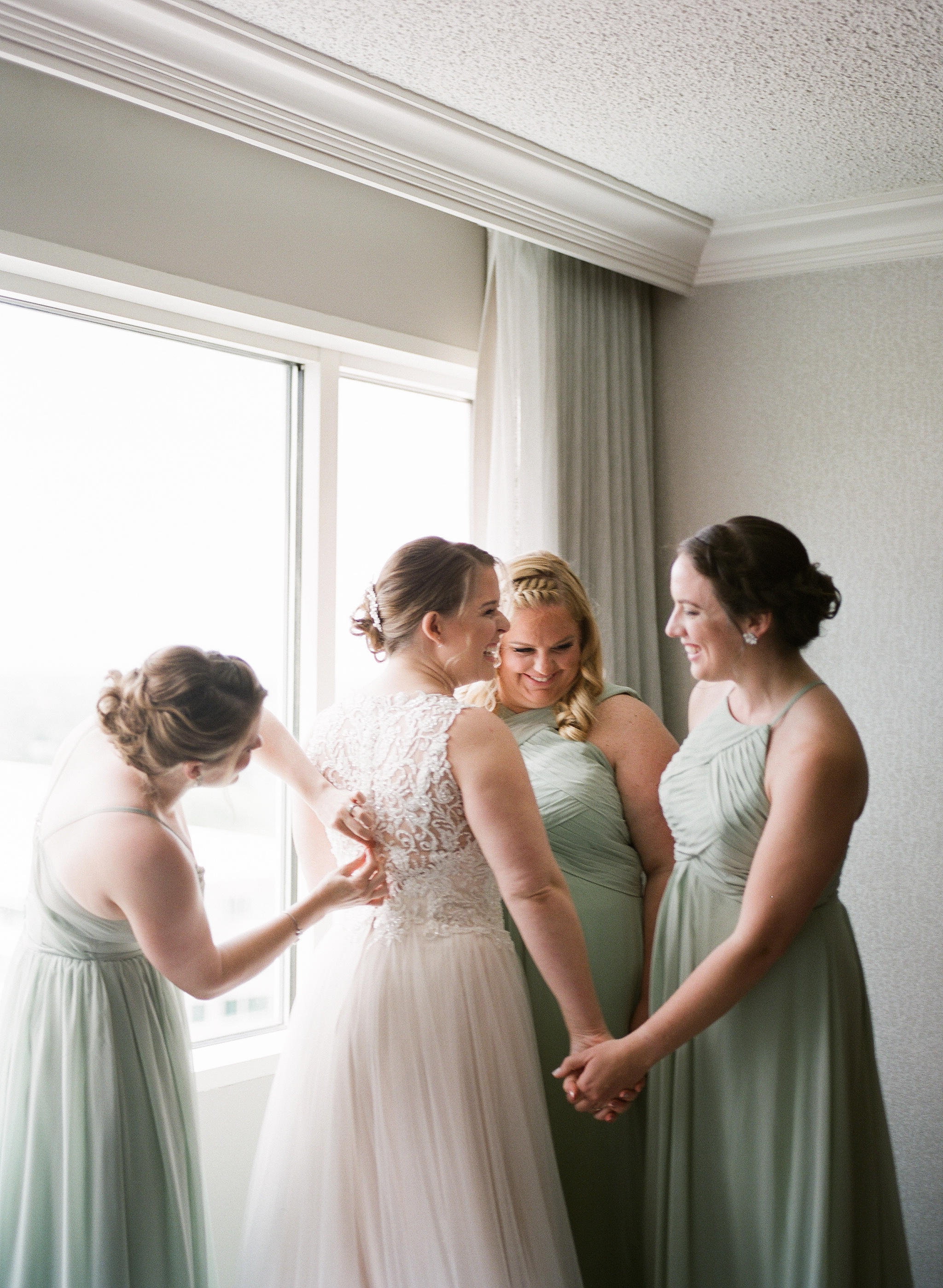 BRIDE AND BRIDESMAIDS