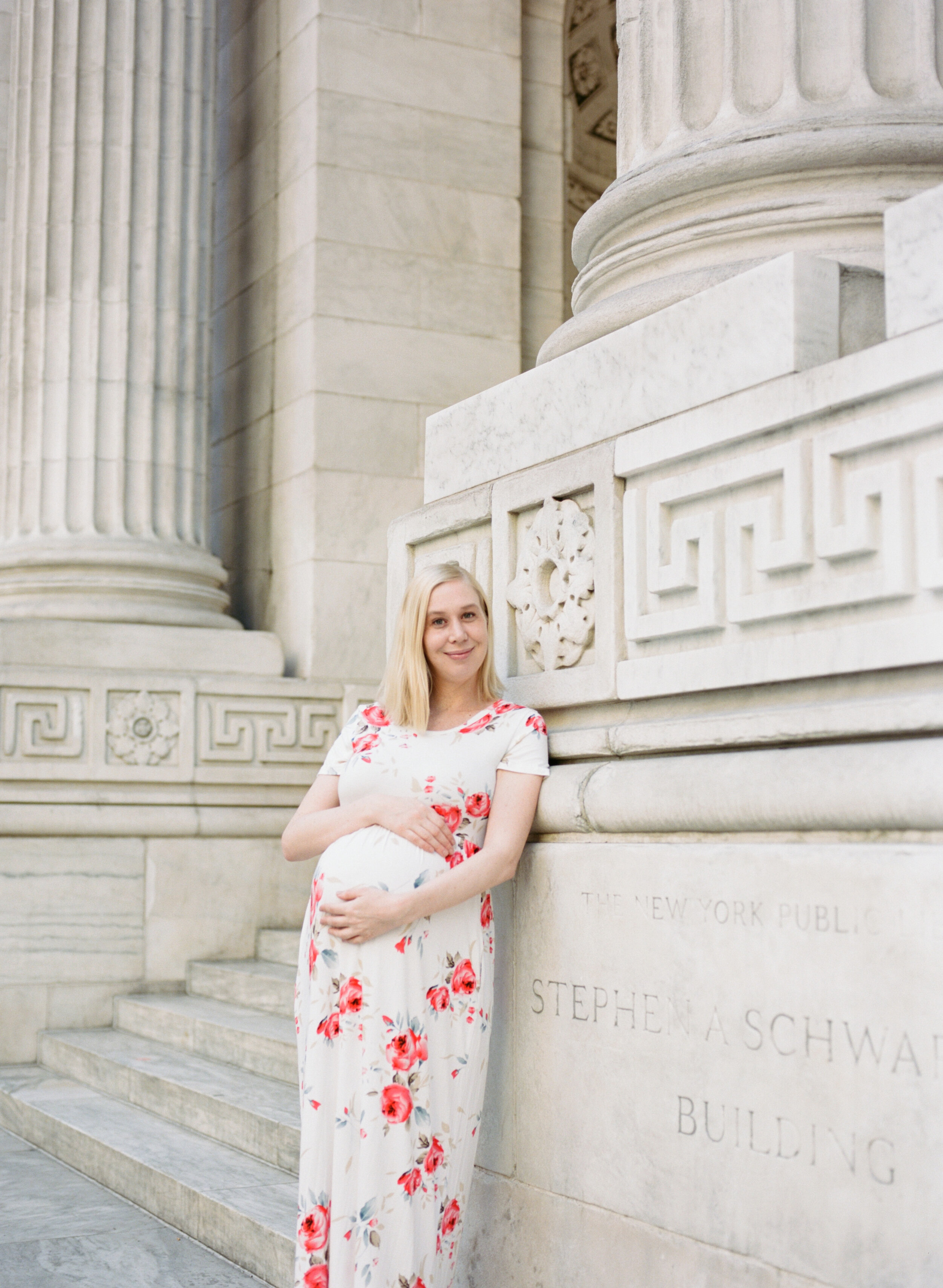 New York Public Library Maternity Session-3.jpg