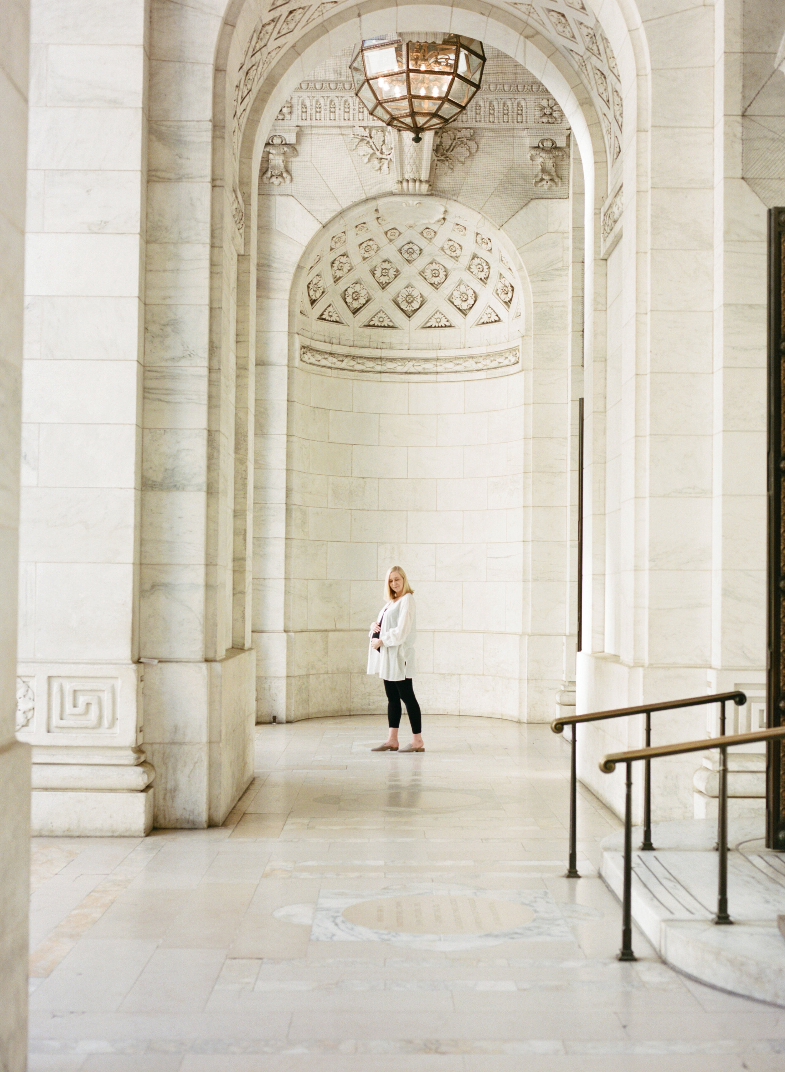 New York Public Library Maternity Session-6.jpg