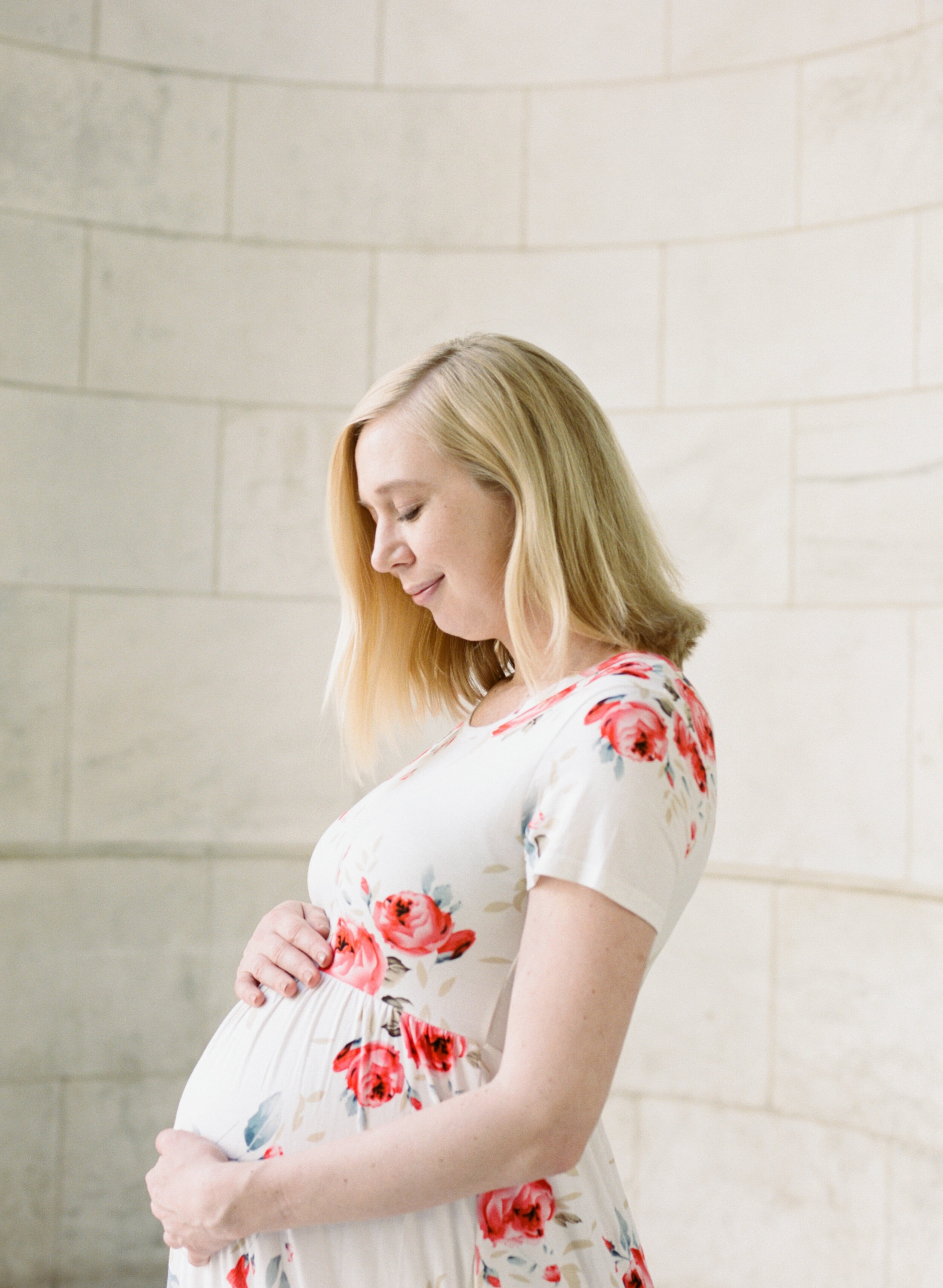 New York Public Library Maternity Session-7.jpg