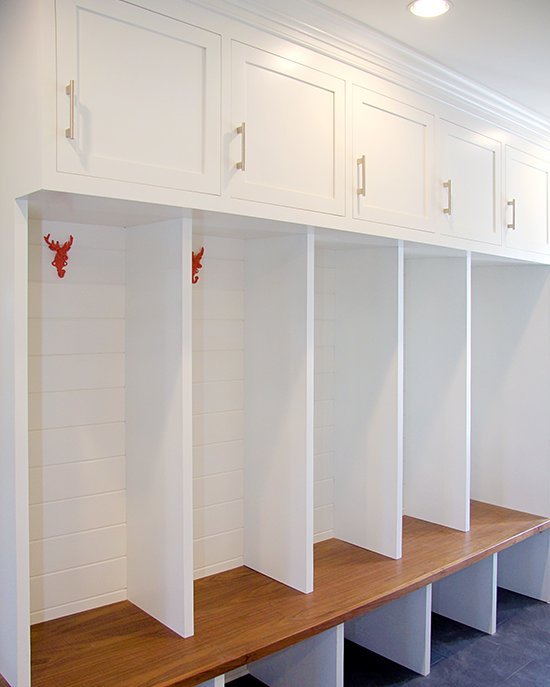 It's amazing what some trim paint and hardware will do. I just returned to this house to deliver a custom table and got to see the mudroom all finished out. #mudroom #customcabinets #builtin #cabinet #targetcoatings #walnut #blackwalnut #carpentry #c