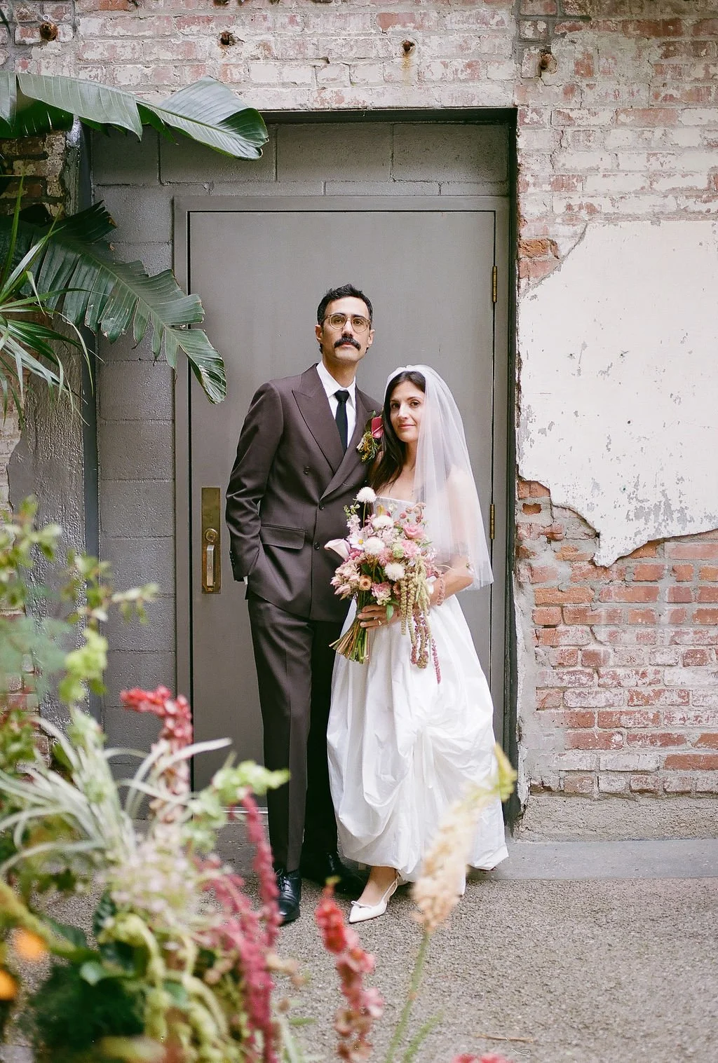 colorful-downtown-los-angeles-wedding-couple-portrait.jpg