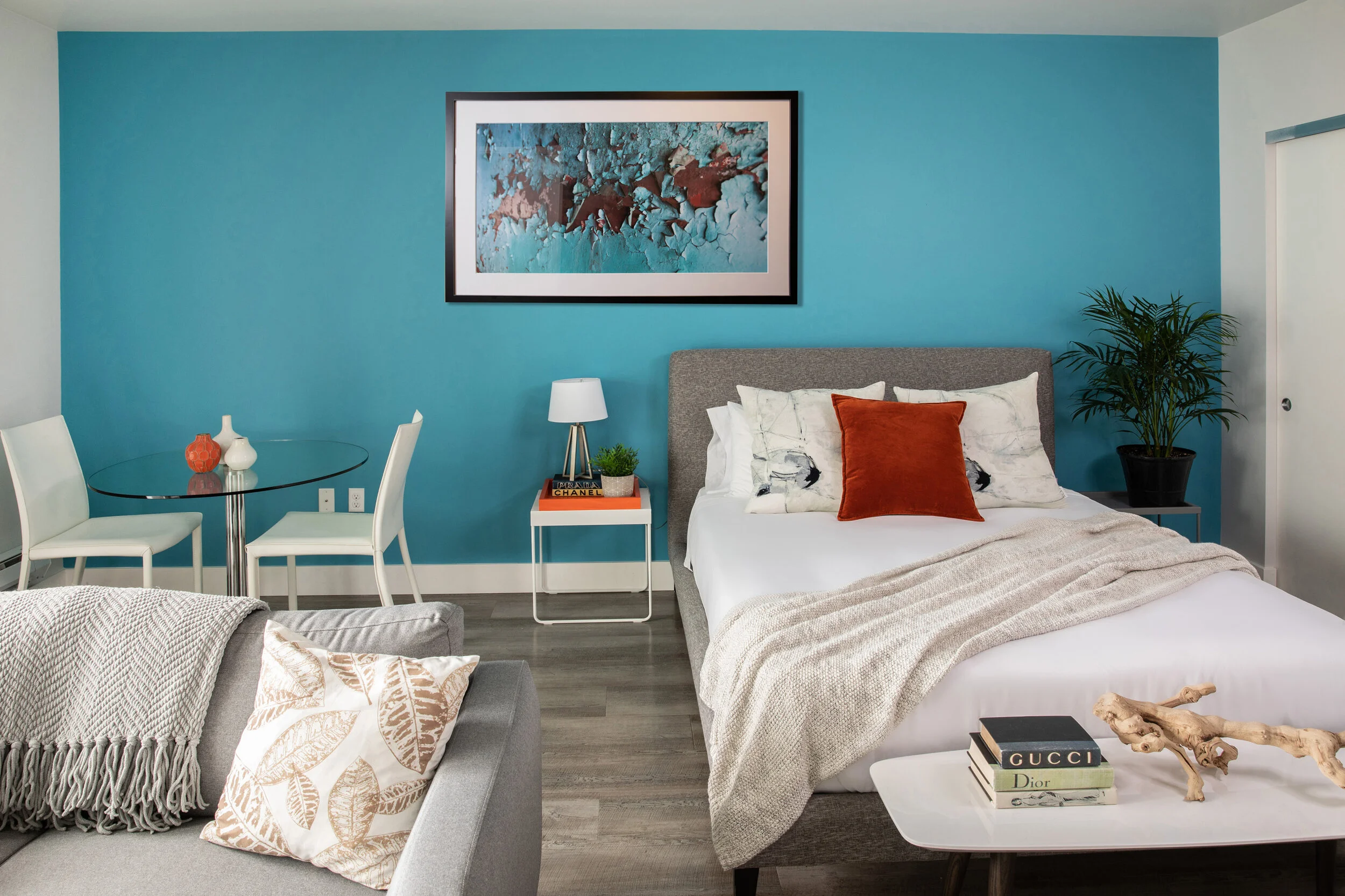 Domicile0438 Art.jpg