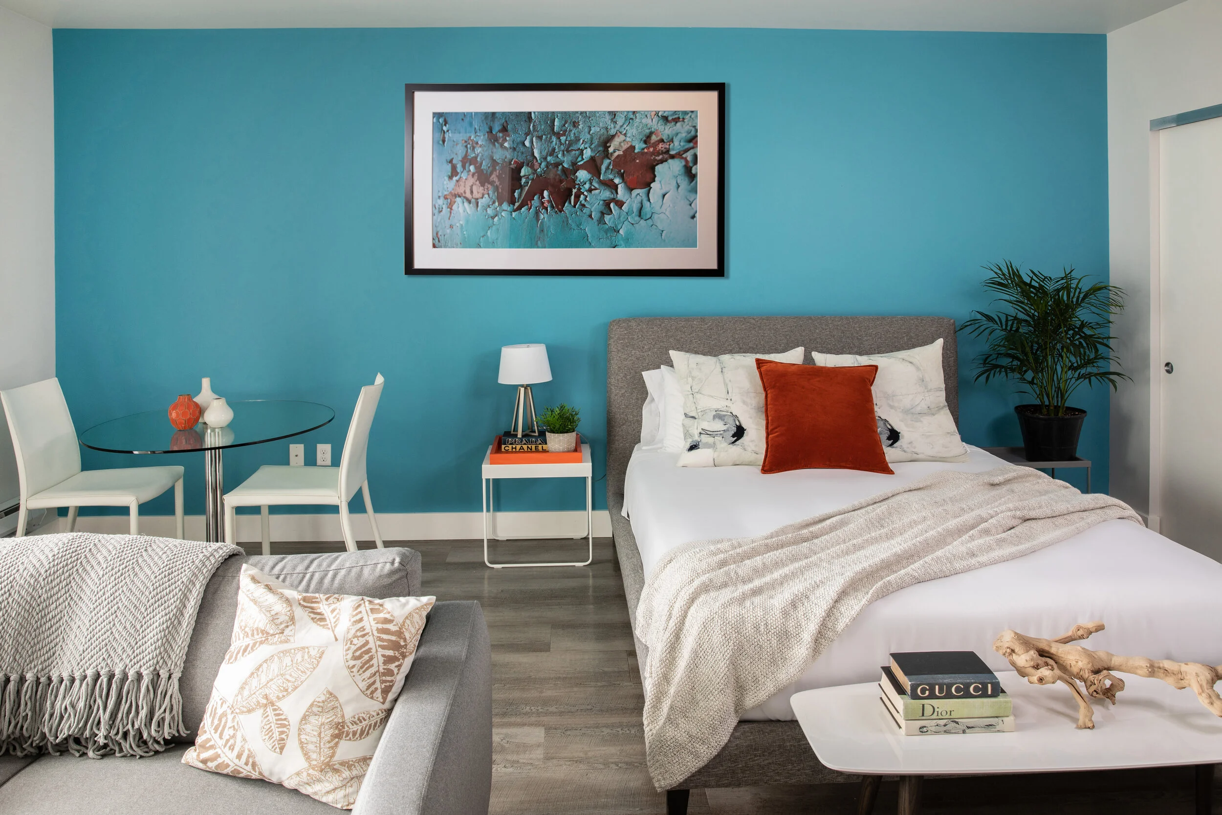 Domicile0438 Art.jpg