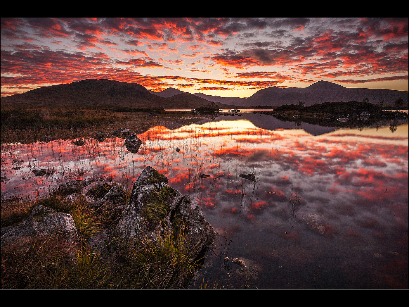 RED SKY AT NIGHT by Colin Mill.jpg