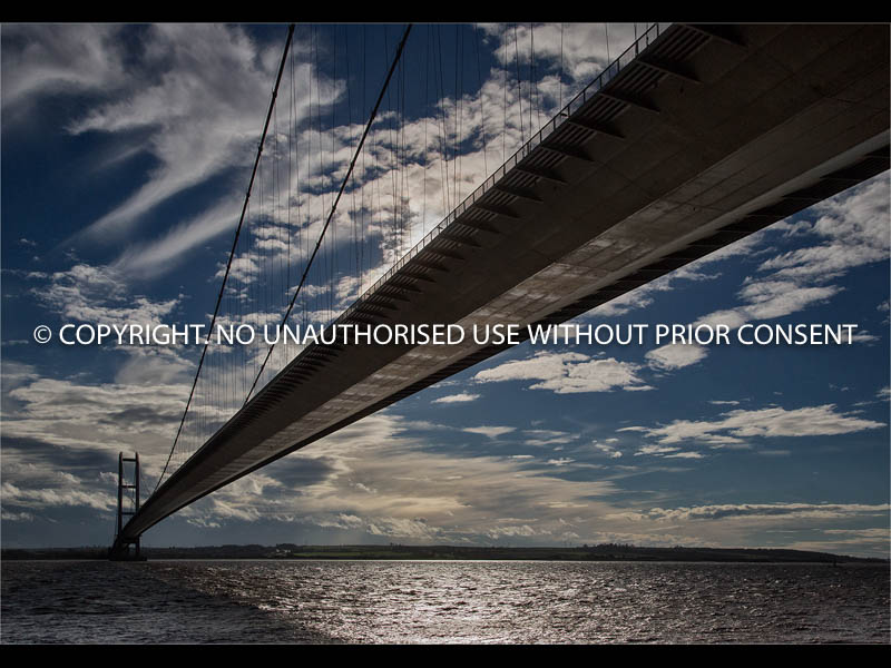 THE HUMBER BRIDGE by Simon Raynor.jpg