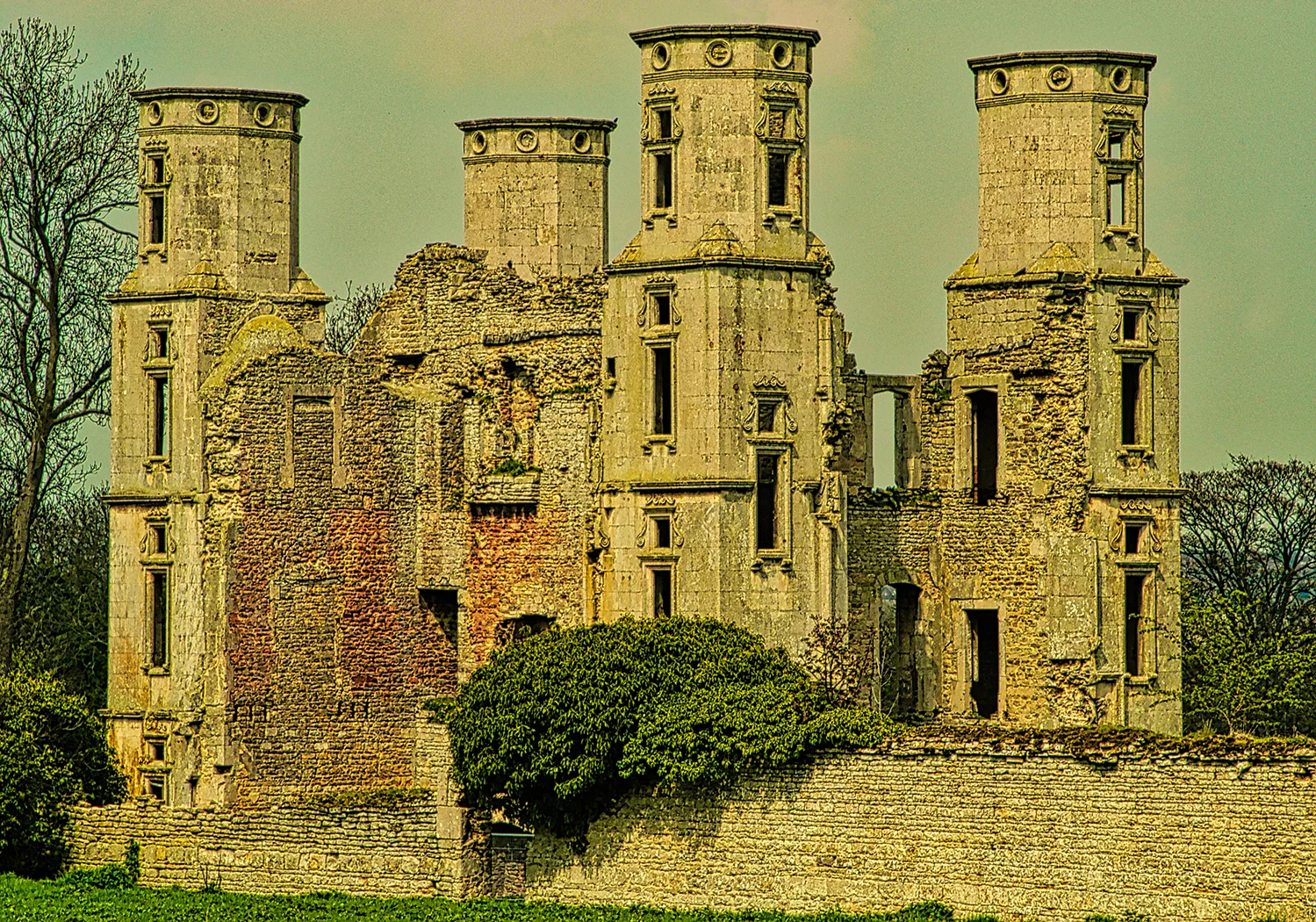 WOTHORPE RUINS by Peter Fortune.jpeg
