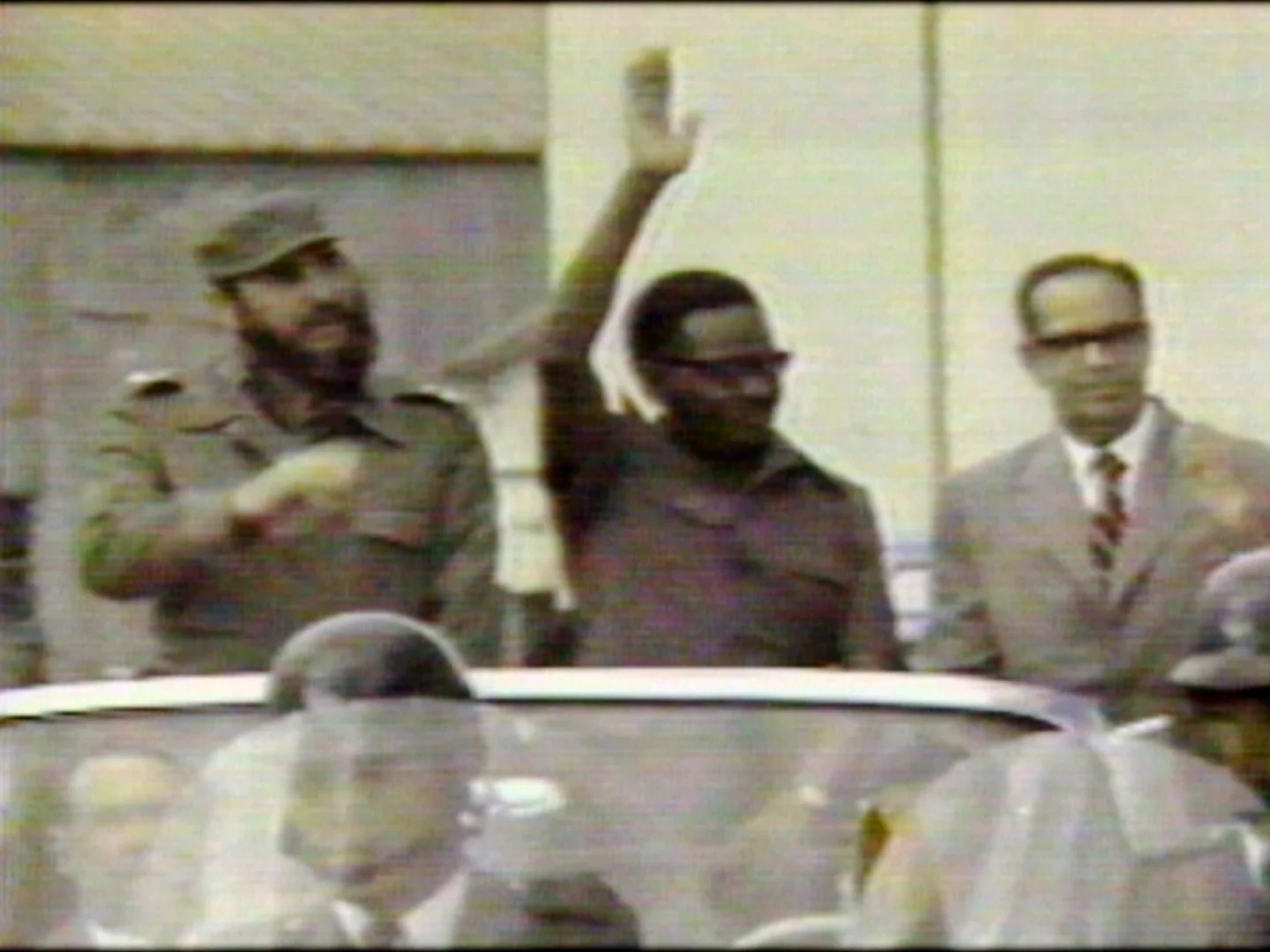 2017-08-12 Fidel y Neto.mov.01_04_25_29.Still003.jpg