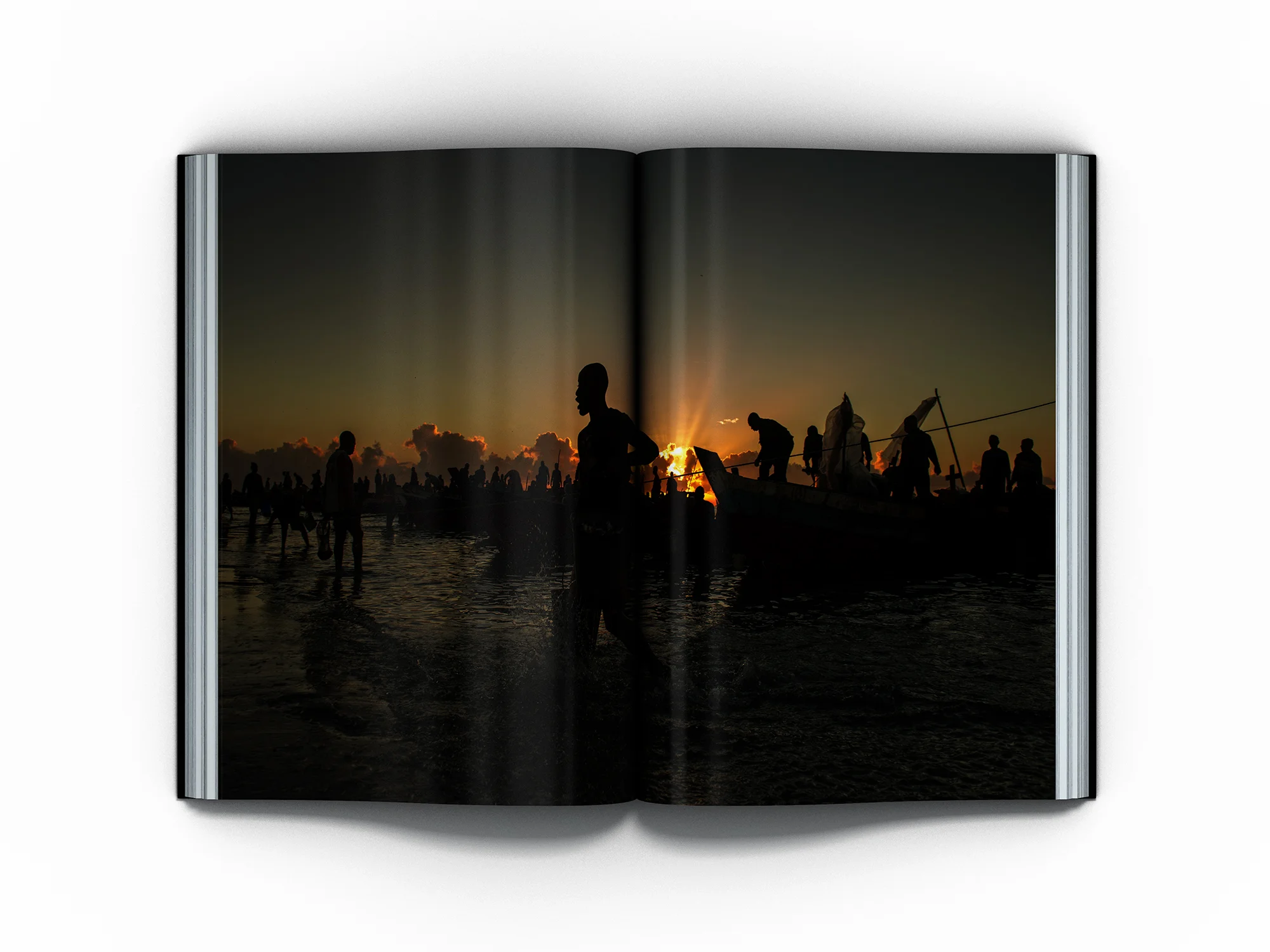 Spread 4.jpg