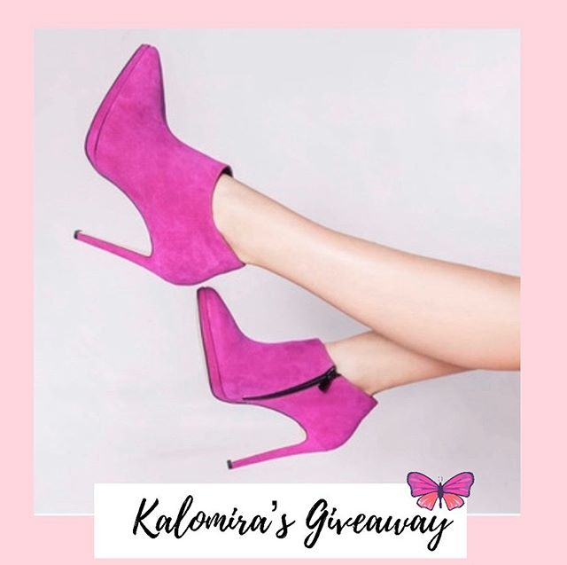 November 👠 GIVEAWAY is here! 
Rules:
1. Follow me on Instagram @itskalomira 
2. Follow @mark_milan_shoes 
3. Like THIS picture (This is how I pick winner)
Good luck guys!!🎉 FYI We ship international and winner will be announced November 20!&hearts;