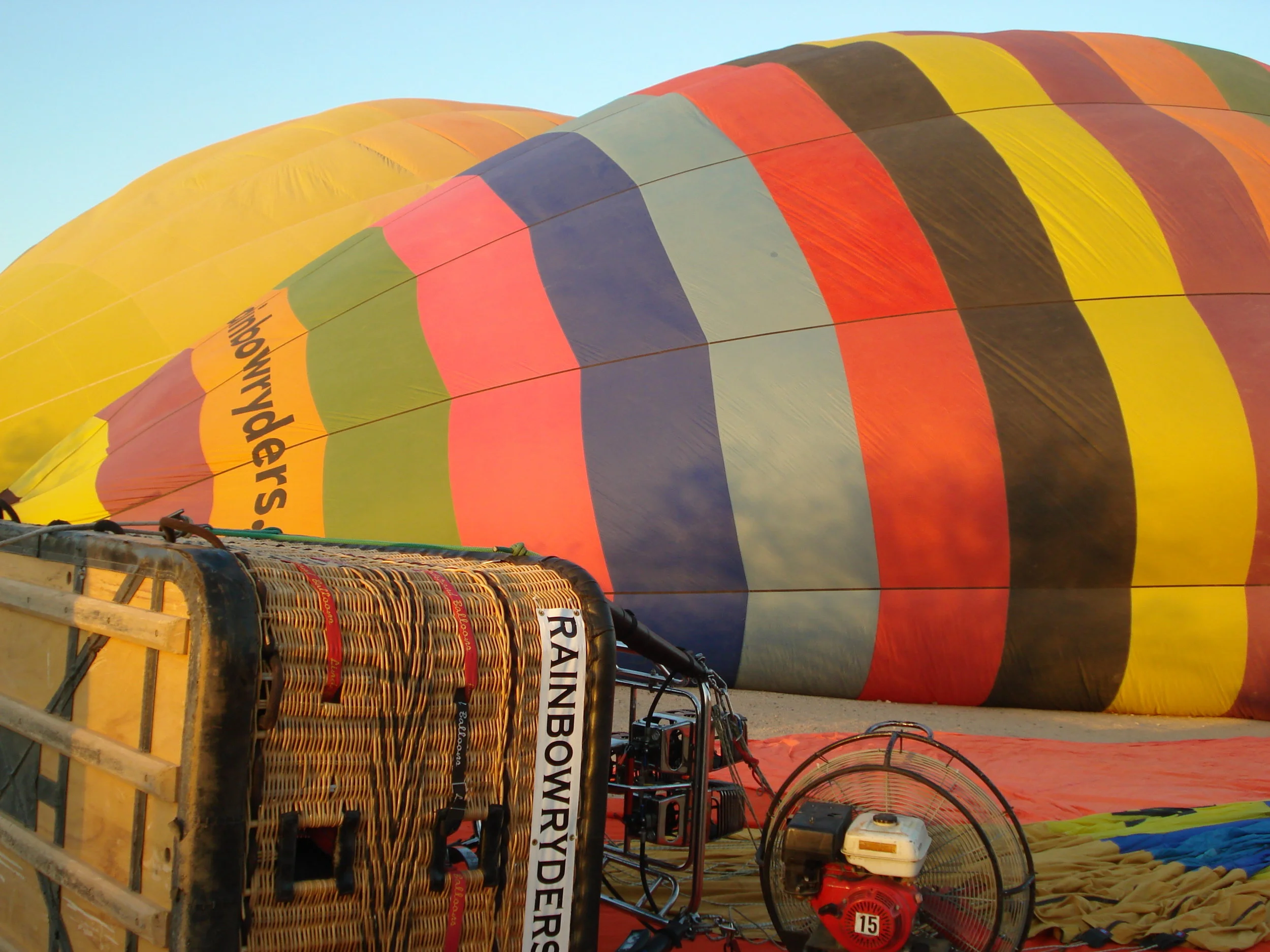 HOT AIR BALLOONING 