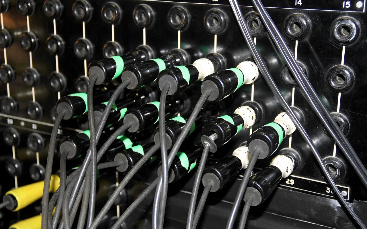 Messages-switchboard-photo.jpg