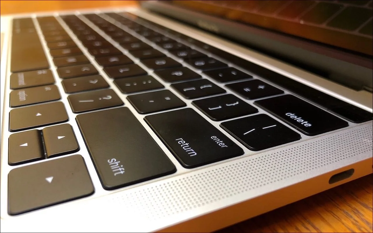 MacBook-Pro-butterfly-keyboard.jpg