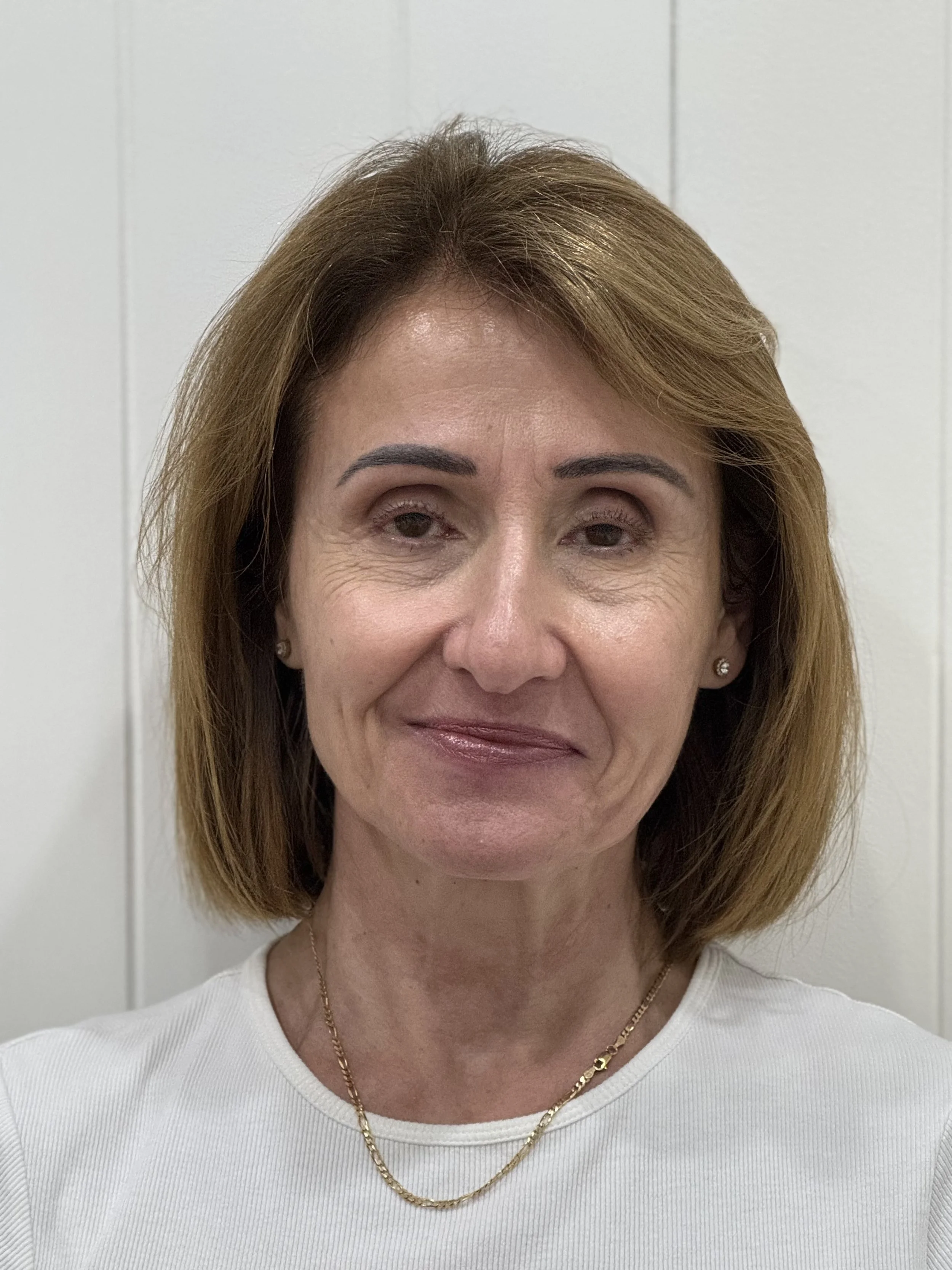 Meet Pilar: 25 Years of Skin and Beauty Expertise, Now in Avalon Beach