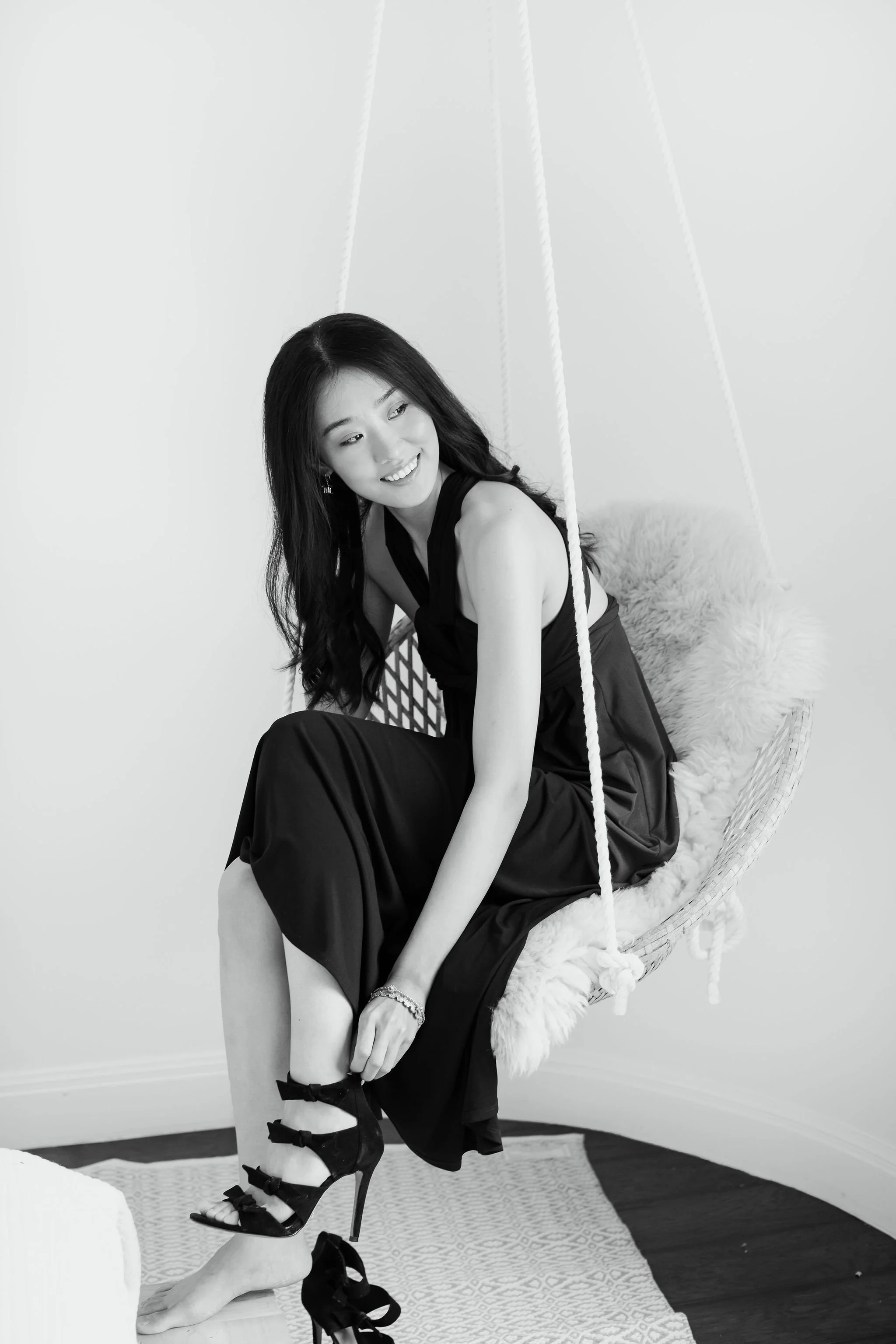 Paige_Newton_Bae_Lilies_May_143A9200-Edit-Edit-2.jpg