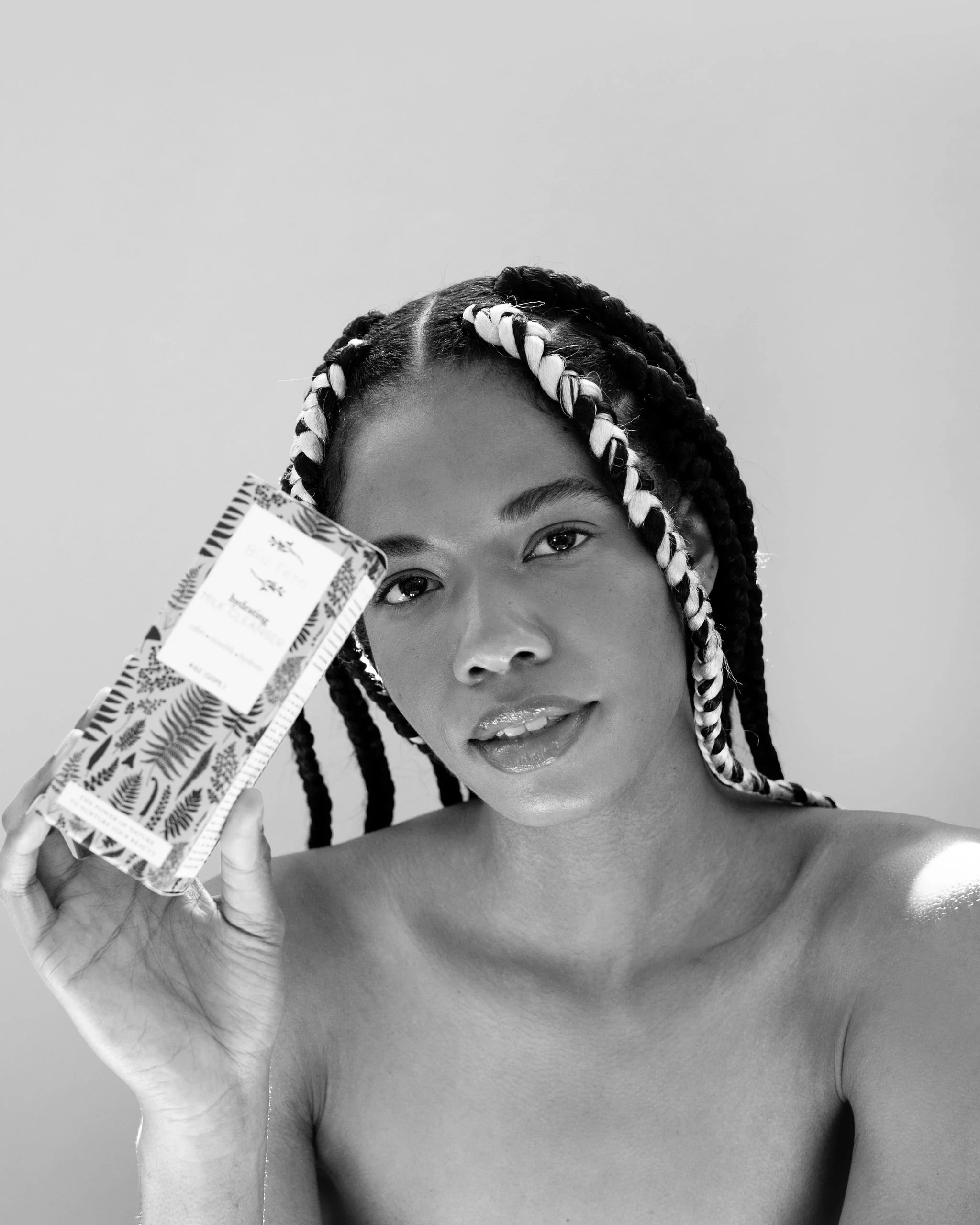 Paige_Newton_BlüFern_Model_143A0133-Edit-Edit-2.jpg