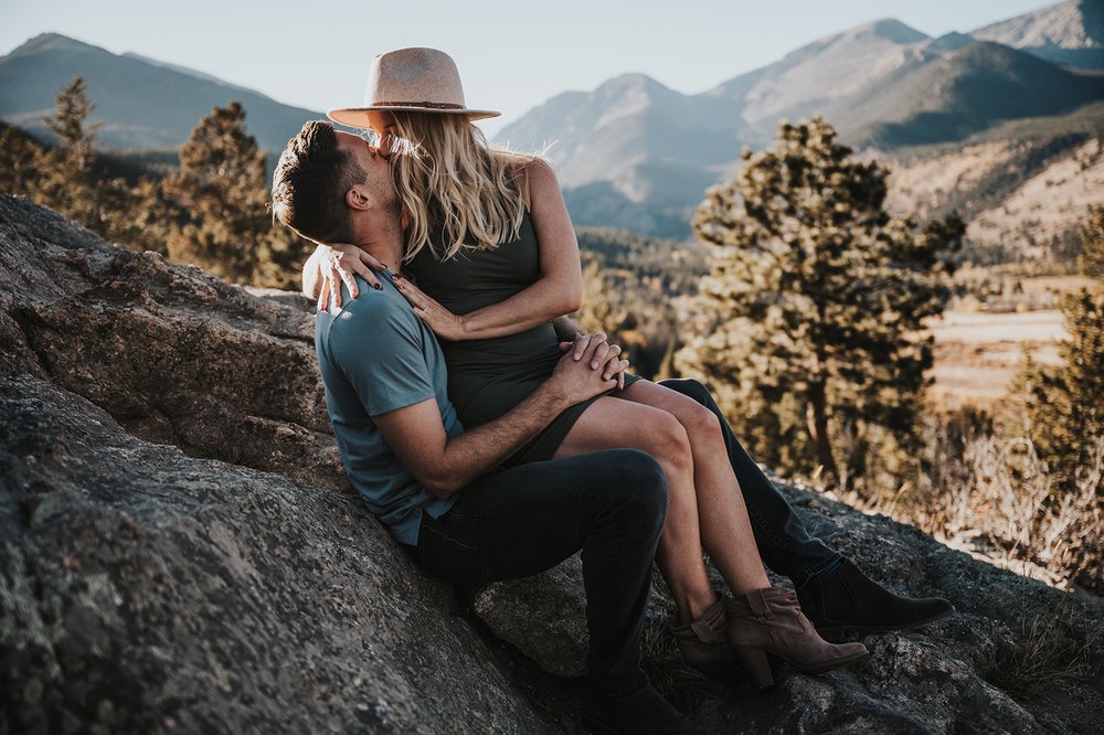 2022-Jessica & Ryan Engagement-Rocky Mountain National Park-Colorado-81_websize.jpg