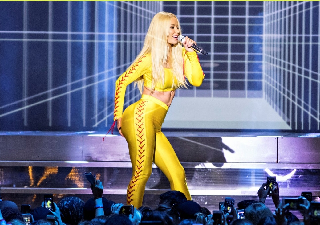 iggy-azalea-iheartradio-much-music-video-awards-01.jpg