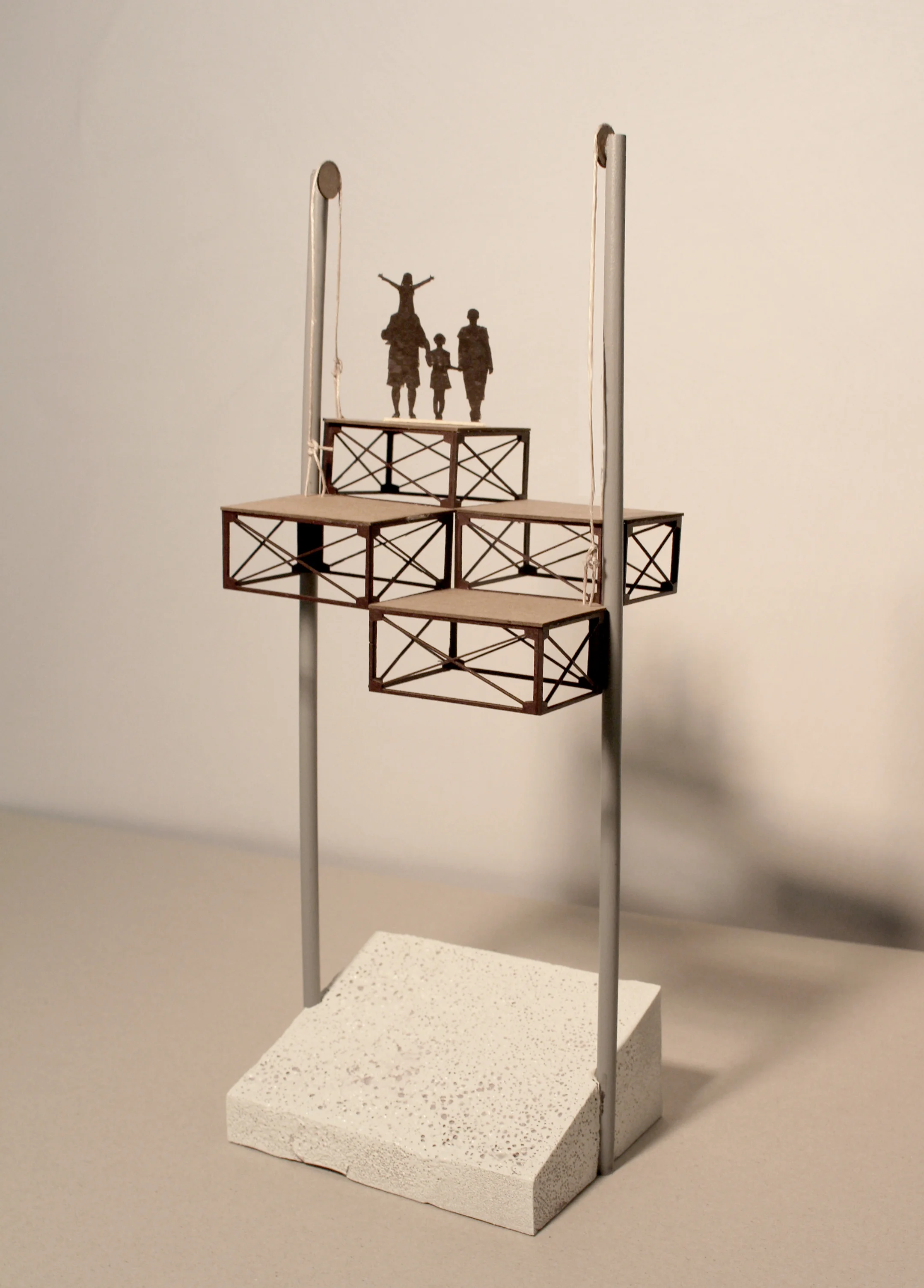 section of kinetic diving platform