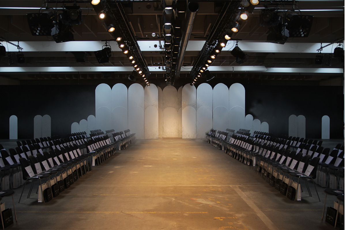 The empty catwalk