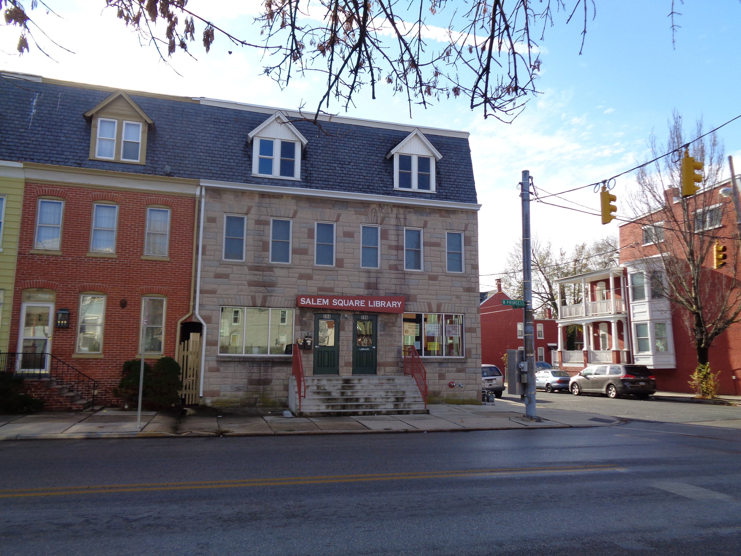 Former Guses Bar - Salem Square