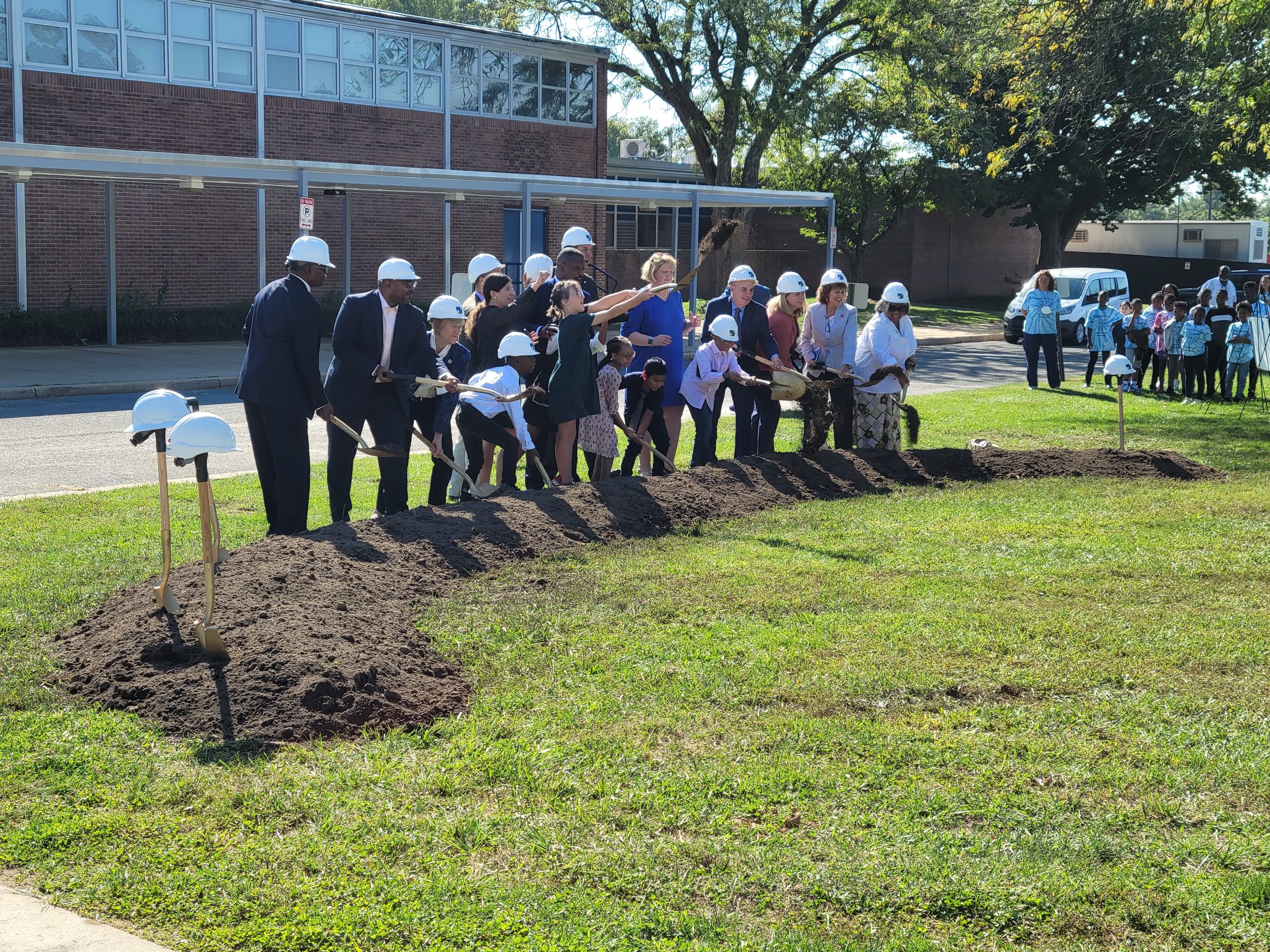 Bedford Groundbreaking (2).jpg