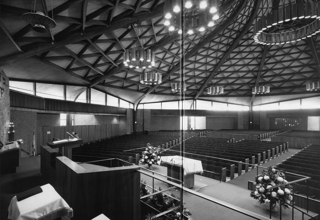 Beth Tfiloh Synagogue Sanctuary - Historical 1961 Int.jpg