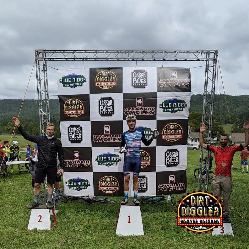 Congrats to Bryan Glover for taking the win in the Vet Men&rsquo;s category at the @blueridgeadventures Dirt Diggler this past weekend! His speedy time also earned him 9th place overall. Nick Bragg was also 8th overall! 

#dirtdiggler #ctsathlete #hi