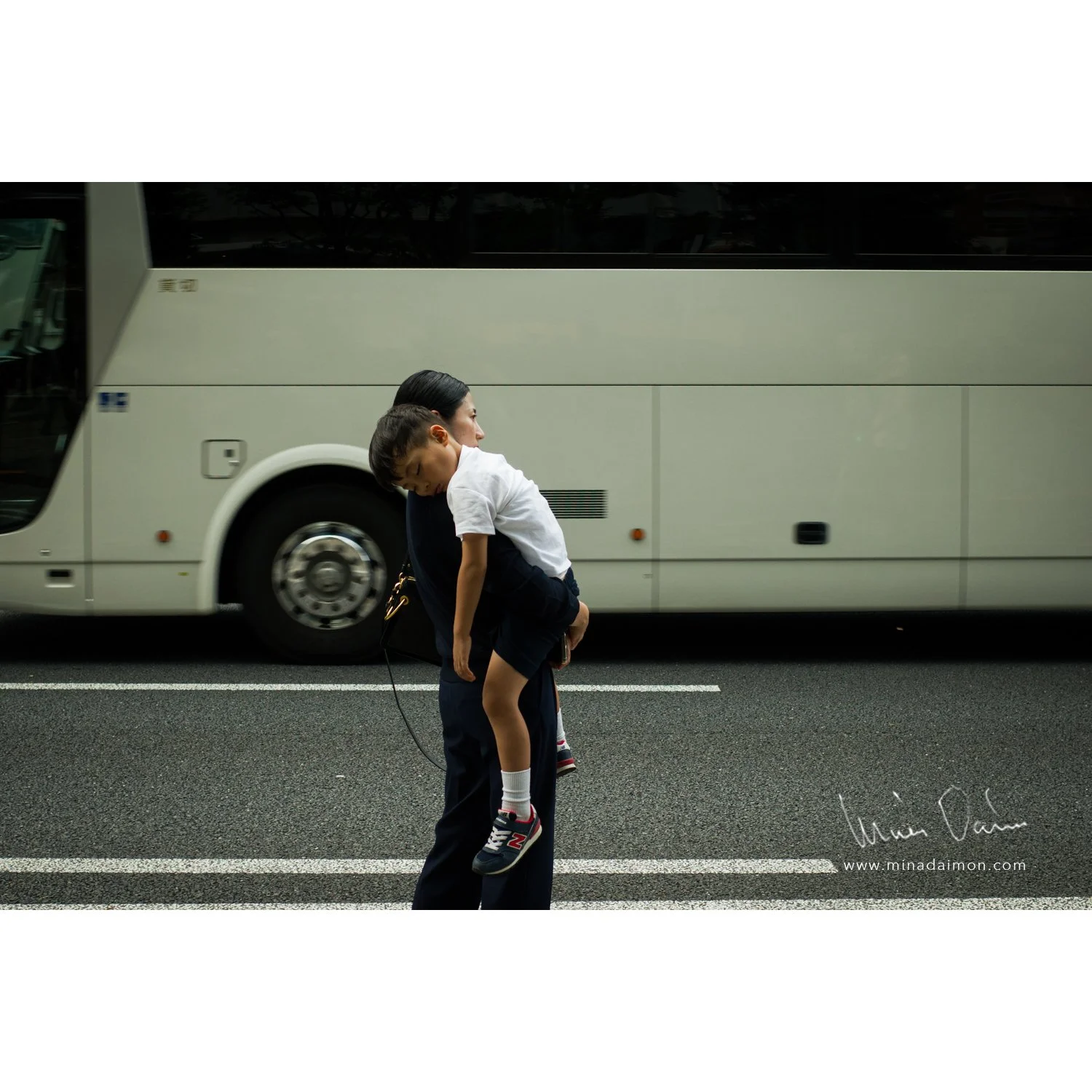 Shibuya. Tokyo, Japan 2025.

#gr4 #ricohgr4 #ricohgr #grsnaps #ricoh #ricohgr #ricoh_gr #GR #GRist #storyofthestreet #streetphoto #streetphotography #streetphotographer #bnw_demand #bnw_city
