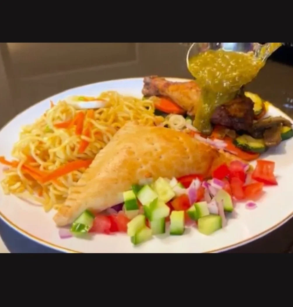 Noodle+Plate+with+Meat+Pie+chicken.jpg