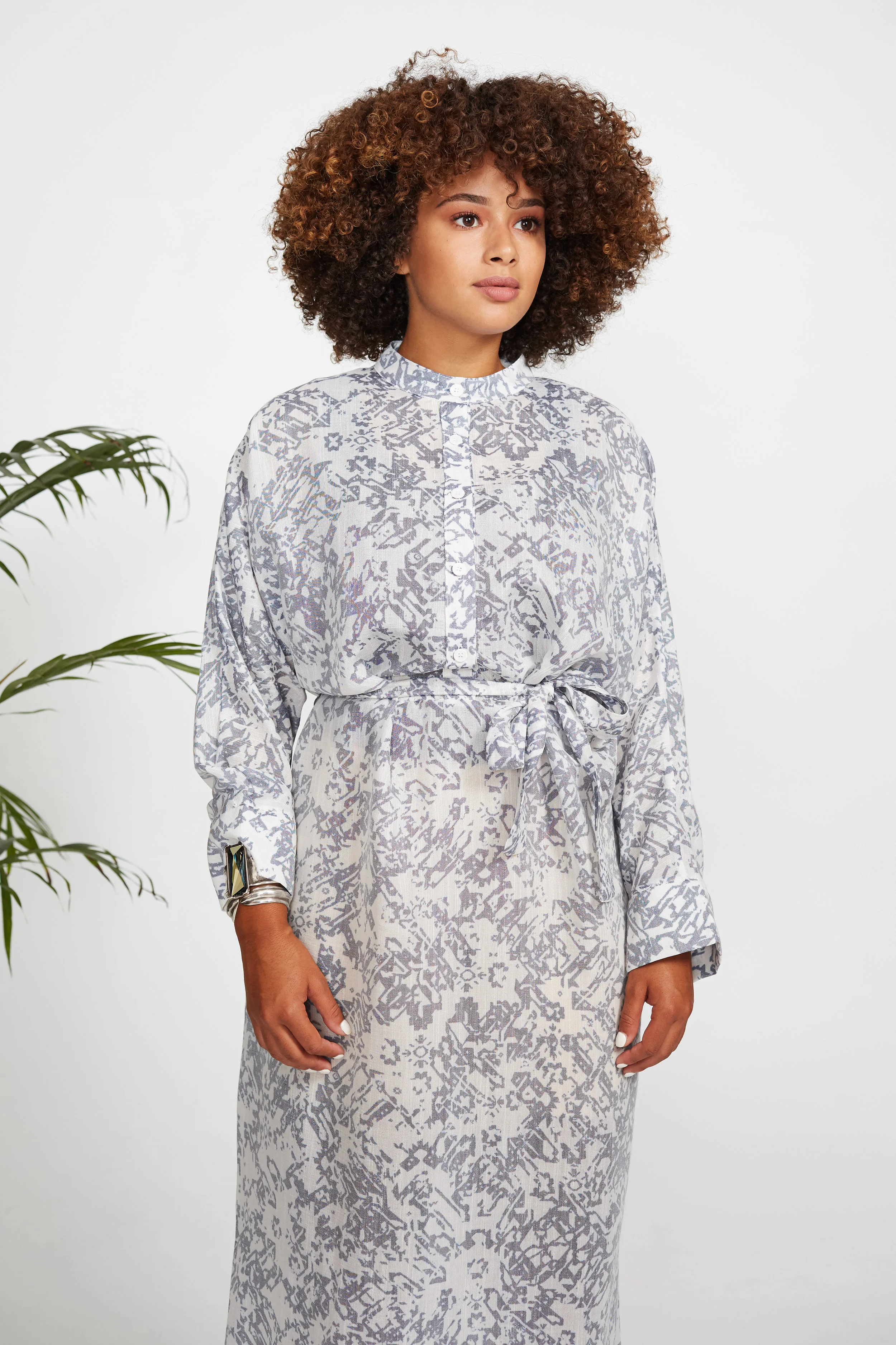 LOUELLA 3008182109.jpg