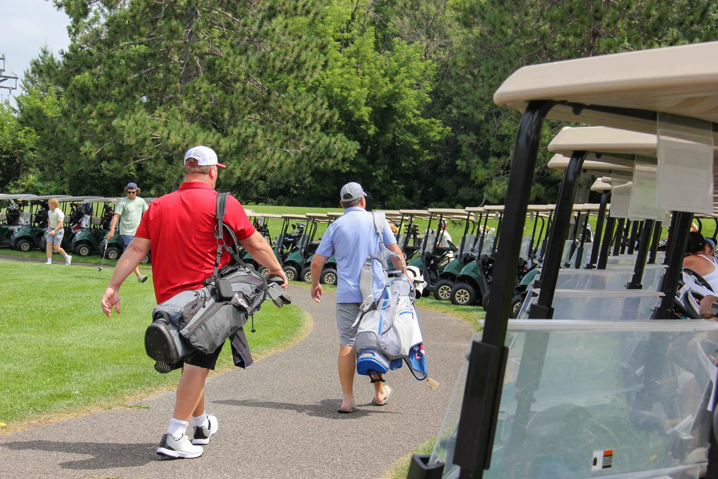 GolferswithBagsMoniker25.jpg