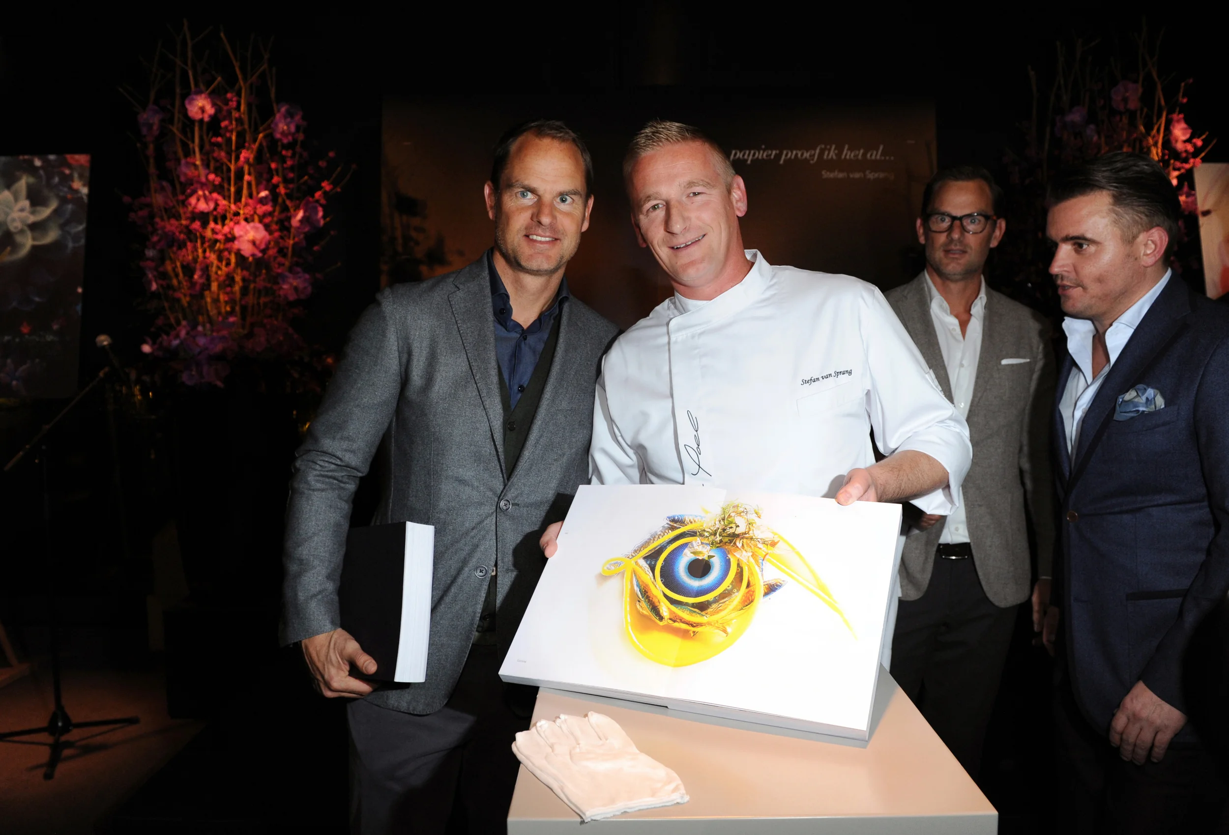 Book Presentation Restaurant Aan de Poel 